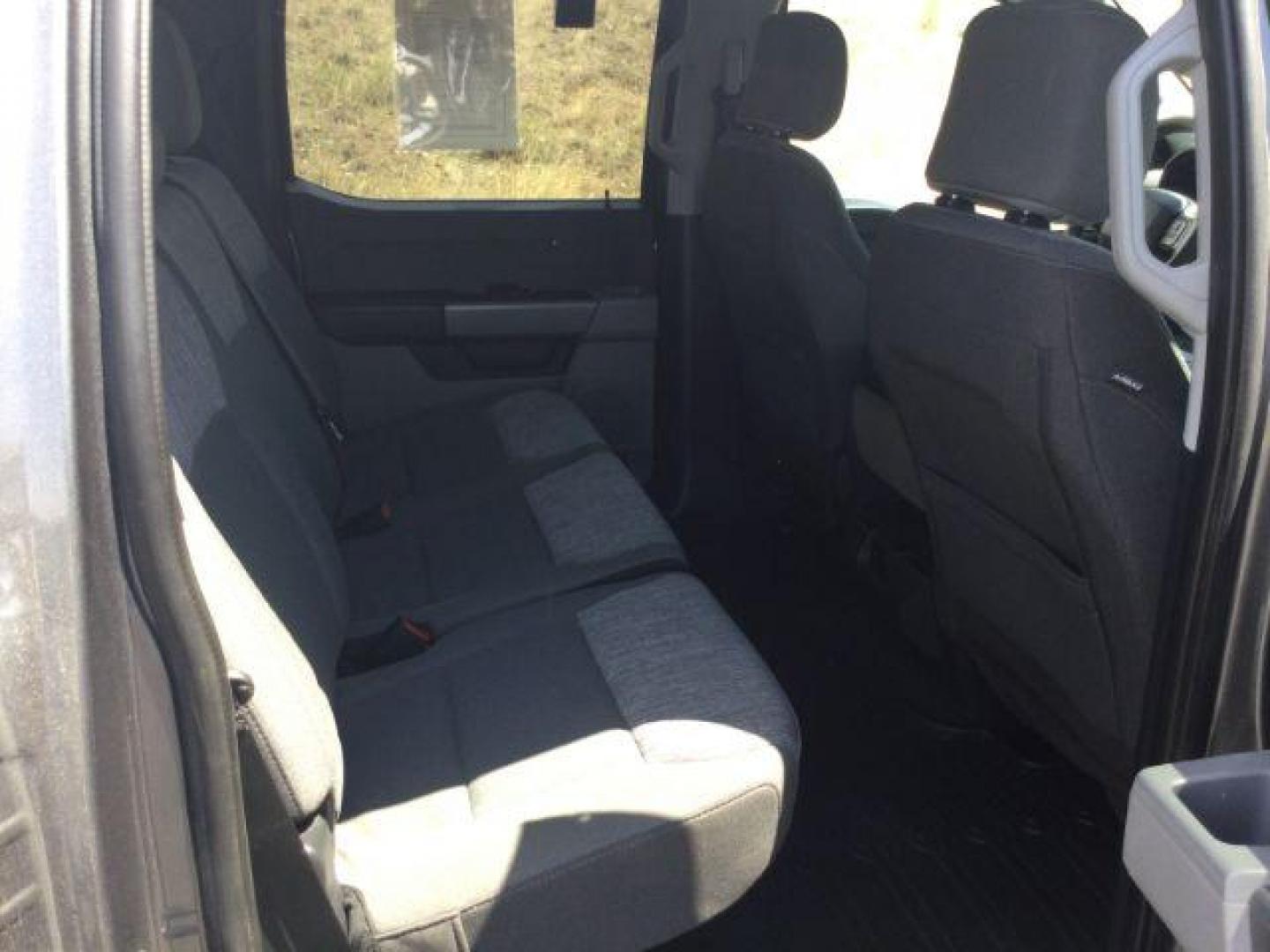 2023 Carbonized Gray Metallic /Medium Dark Slate Ford F-350 XLT (1FT8W3BT4PE) with an Powerstroke 6.7L V-8 diesel direct injection engine, 10 speed automatic transmission, located at 1801 Main Street, Lewiston, 83501, (208) 743-9371, 46.417065, -117.004799 - Photo#19