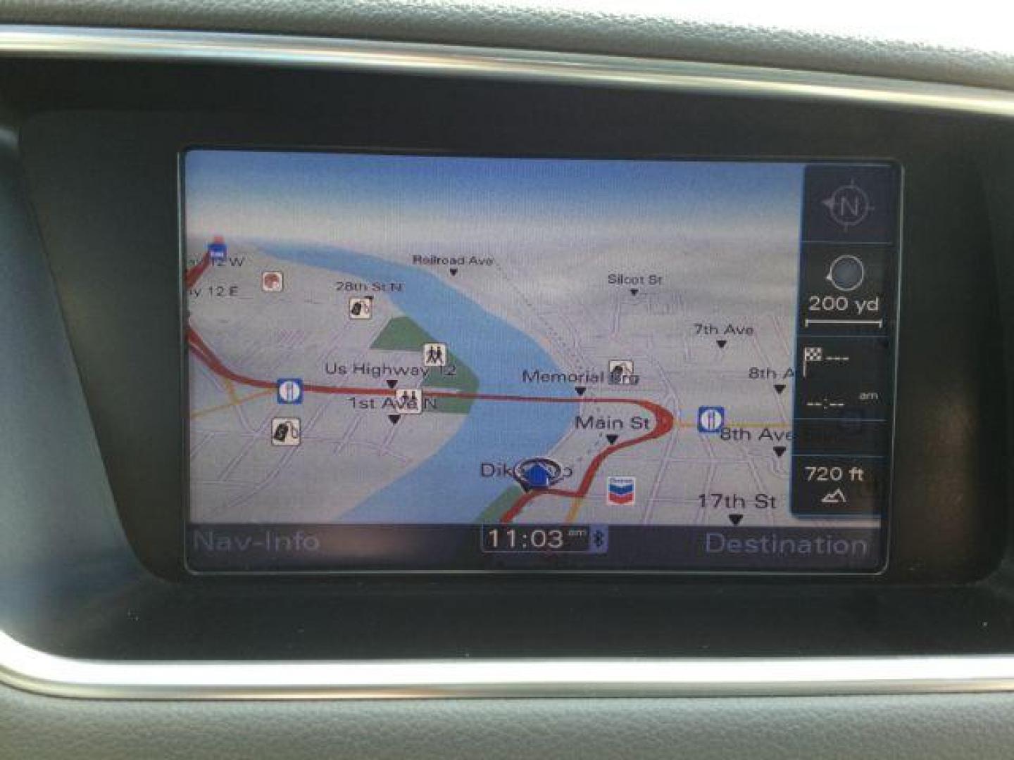 2012 Ibis White /Light Gray Audi Q5 3.2 Premium Plus (WA1DKAFP7CA) with an 3.2L V-6 gasoline direct injection engine, 6-Speed Automatic transmission, located at 1801 Main Street, Lewiston, 83501, (208) 743-9371, 46.417065, -117.004799 - Photo#14