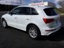 2012 Ibis White /Light Gray Audi Q5 3.2 Premium Plus (WA1DKAFP7CA) with an 3.2L V-6 gasoline direct injection engine, 6-Speed Automatic transmission, located at 1801 Main Street, Lewiston, 83501, (208) 743-9371, 46.417065, -117.004799 - Photo#18