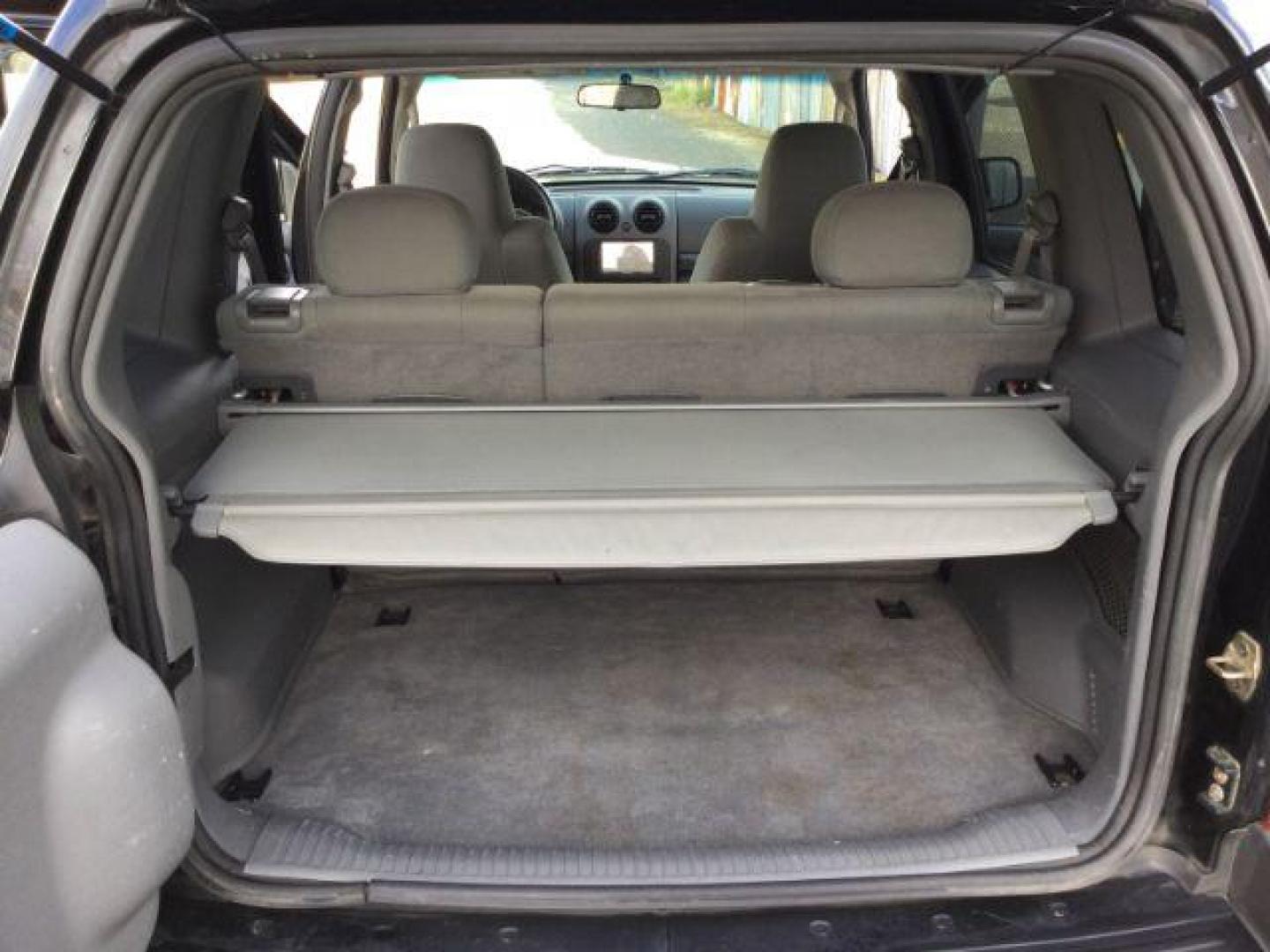 2006 Black Clearcoat /Medium Slate Gray Jeep Liberty Sport (1J4GL48K06W) with an Power Tech 3.7L V-6 regular unleaded engine, automatic transmission, located at 1801 Main Street, Lewiston, 83501, (208) 743-9371, 46.417065, -117.004799 - Photo#13