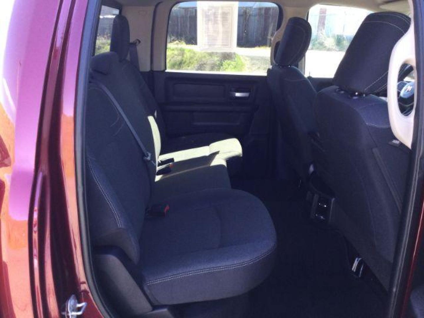 2019 Delmonico Red Pearlcoat /Diesel Gray/Black Ram 2500 Tradesman Crew Cab 4x4 8' Box (3C6UR5HL3KG) with an Cummins 6.7L I-6 diesel direct injection engine, 6-Speed Automatic transmission, located at 1801 Main Street, Lewiston, 83501, (208) 743-9371, 46.417065, -117.004799 - Photo#16