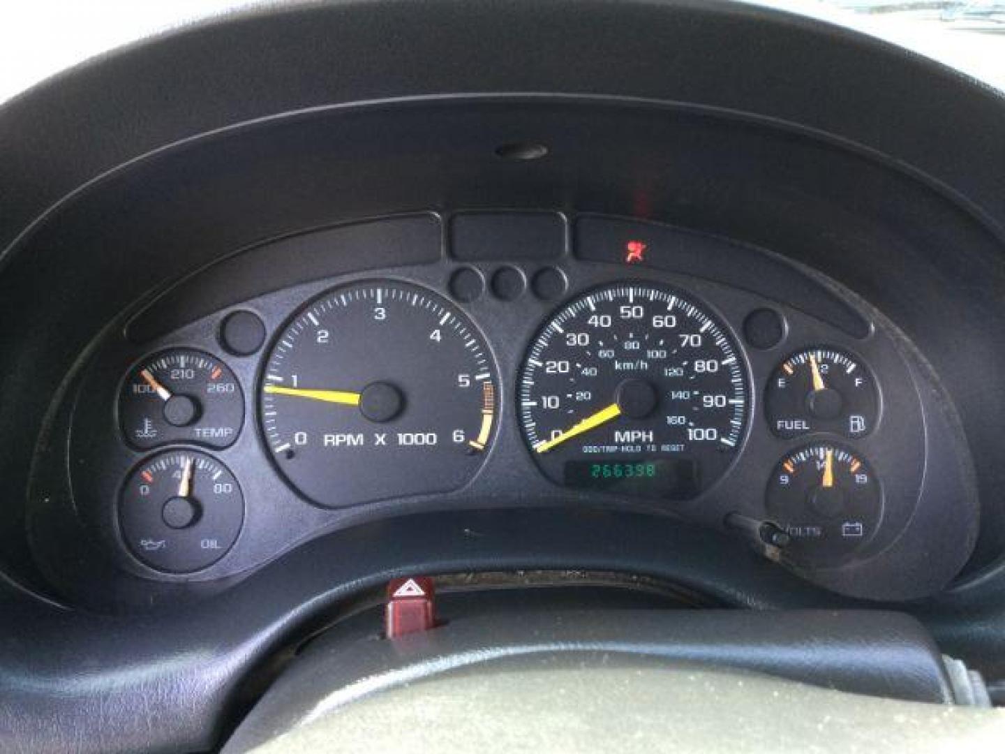 2001 Light Pewter Metallic /Graphite Chevrolet S-10 LS (1GCDT19W118) with an Vortec 4.3L V-6 regular unleaded engine, located at 1801 Main Street, Lewiston, 83501, (208) 743-9371, 46.417065, -117.004799 - Photo#7