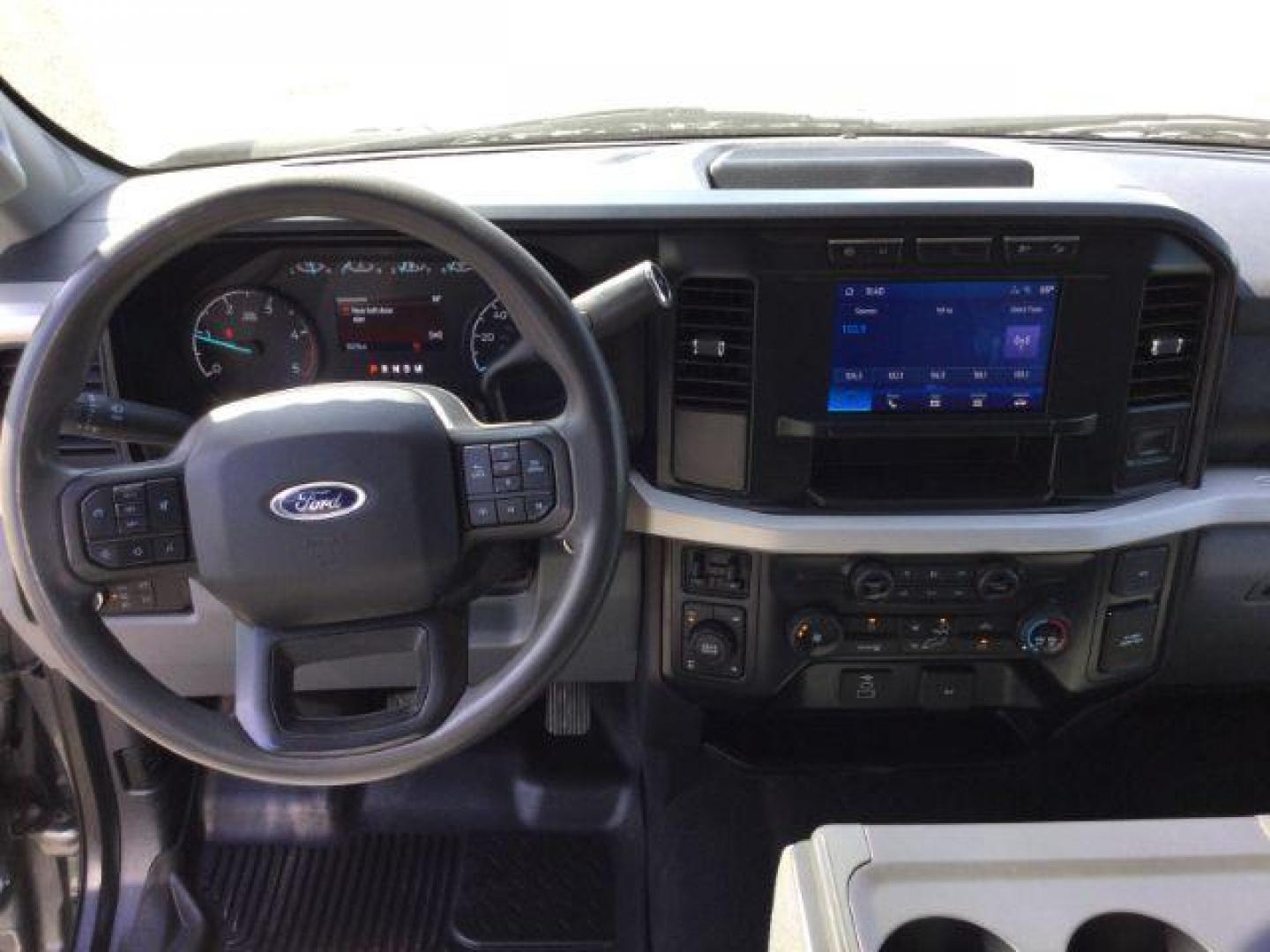 2023 Carbonized Gray Metallic /Medium Dark Slate Ford F-350 XLT (1FT8W3BT2PE) with an Powerstroke 6.7L V-8 diesel direct injection engine, 10 speed automatic transmission, located at 1801 Main Street, Lewiston, 83501, (208) 743-9371, 46.417065, -117.004799 - Photo#4