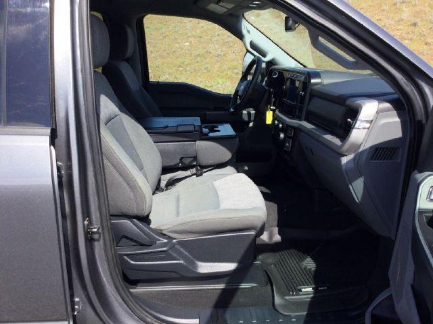 2023 Carbonized Gray Metallic /Medium Dark Slate Ford F-350 XLT (1FT8W3BT2PE) with an Powerstroke 6.7L V-8 diesel direct injection engine, 10 speed automatic transmission, located at 1801 Main Street, Lewiston, 83501, (208) 743-9371, 46.417065, -117.004799 - Photo#23