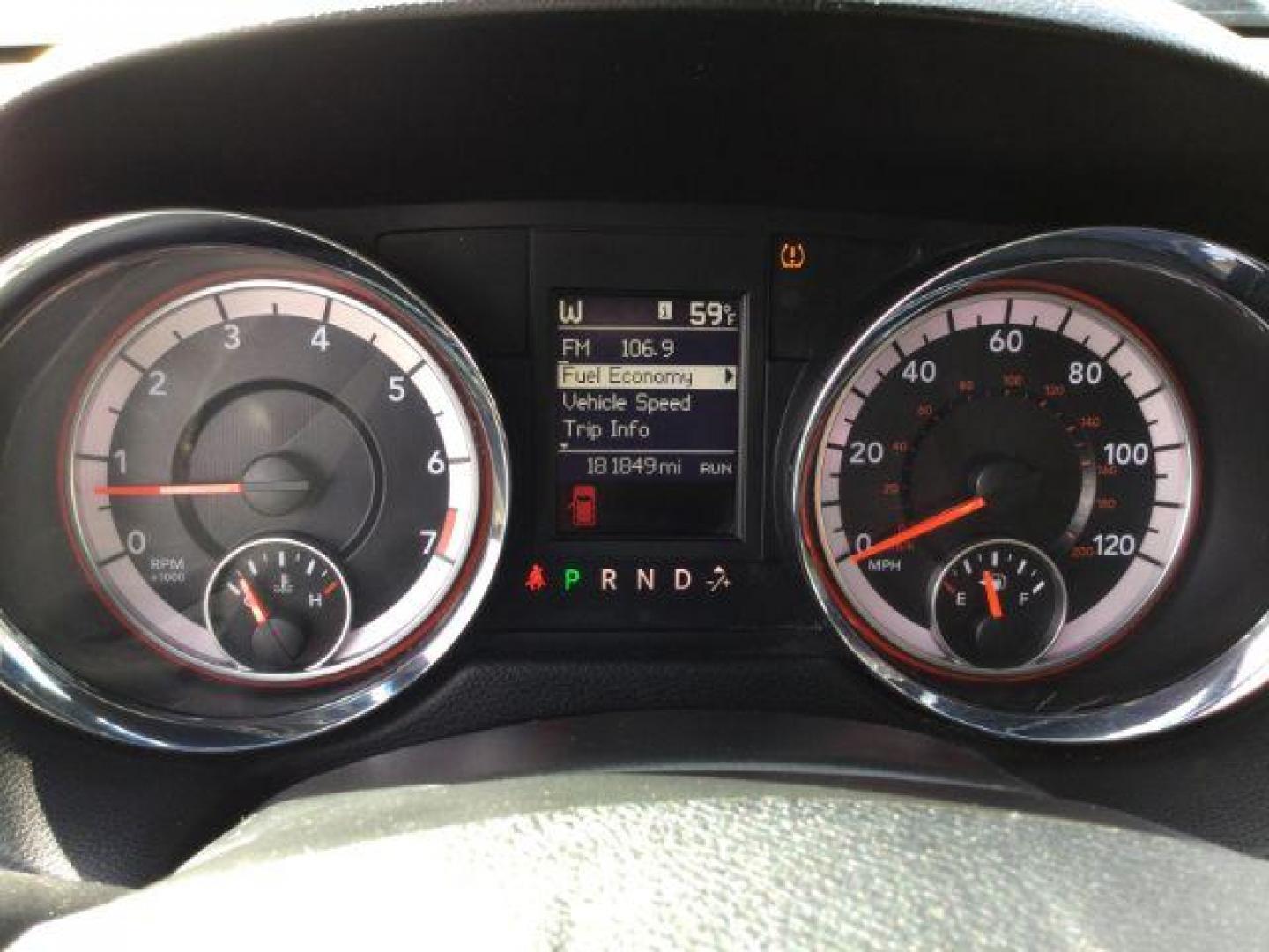 2017 White Knuckle Clearcoat /Black Leather Dodge Grand Caravan GT (2C4RDGEG5HR) with an Pentastar 3.6L V-6 DOHC engine, 6-Speed Automatic transmission, located at 1801 Main Street, Lewiston, 83501, (208) 743-9371, 46.417065, -117.004799 - Photo#11