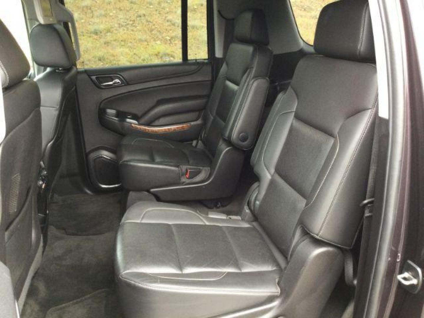 2015 Tungsten Metallic /Jet Black Chevrolet Suburban 1500 LTZ (1GNSKKKC7FR) with an EcoTec3 5.3L V-8 gasoline direct injection engine, 6-Speed Automatic transmission, located at 1801 Main Street, Lewiston, 83501, (208) 743-9371, 46.417065, -117.004799 - Photo#7