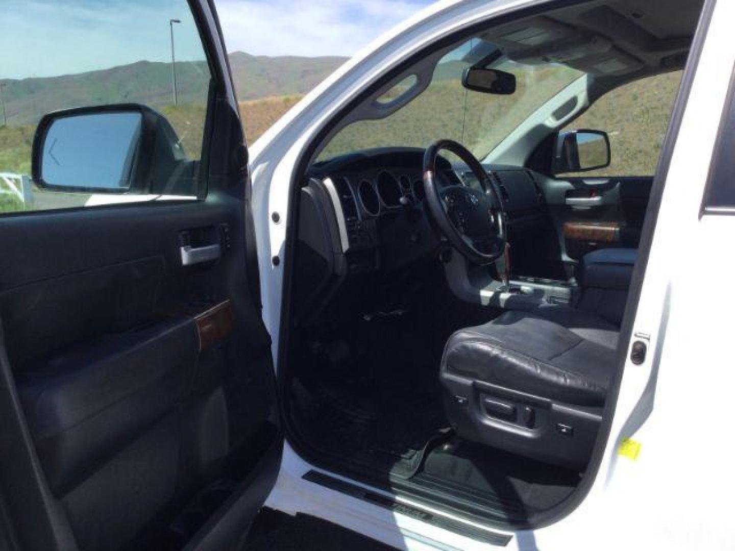 2012 Super White /Black Toyota Tundra Platinum Crew Max 4x4 (5TFHY5F10CX) with an I-FORCE 5.7L V-8 DOHC engine, 6-Speed Automatic transmission, located at 1801 Main Street, Lewiston, 83501, (208) 743-9371, 46.417065, -117.004799 - Photo#2