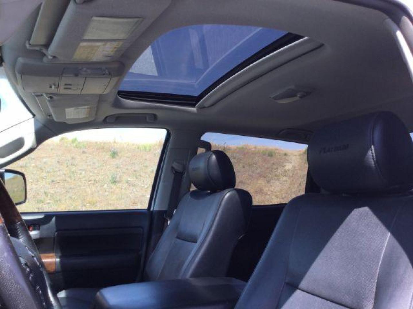 2012 Super White /Black Toyota Tundra Platinum Crew Max 4x4 (5TFHY5F10CX) with an I-FORCE 5.7L V-8 DOHC engine, 6-Speed Automatic transmission, located at 1801 Main Street, Lewiston, 83501, (208) 743-9371, 46.417065, -117.004799 - Photo#3