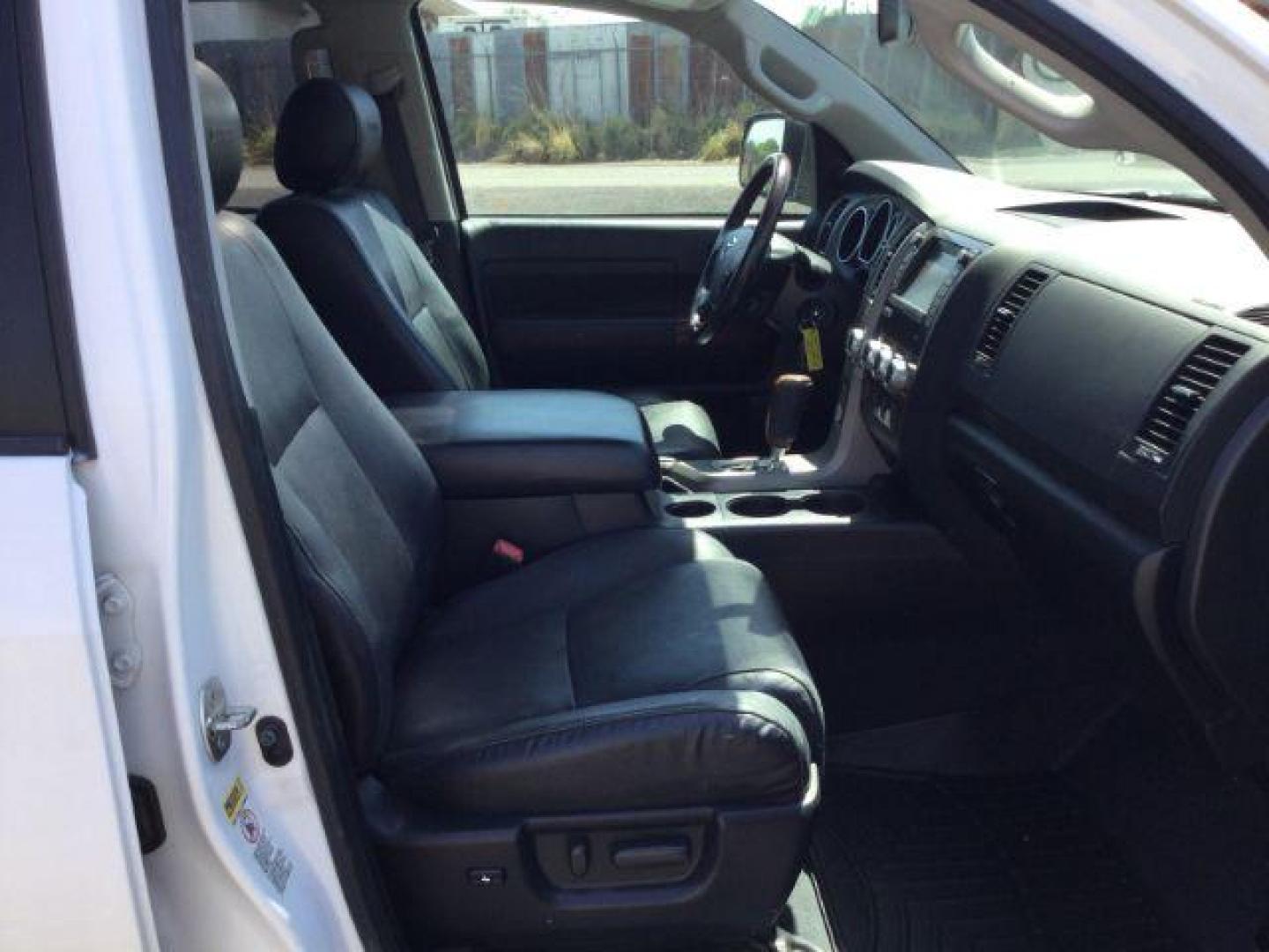 2012 Super White /Black Toyota Tundra Platinum Crew Max 4x4 (5TFHY5F10CX) with an I-FORCE 5.7L V-8 DOHC engine, 6-Speed Automatic transmission, located at 1801 Main Street, Lewiston, 83501, (208) 743-9371, 46.417065, -117.004799 - Photo#19