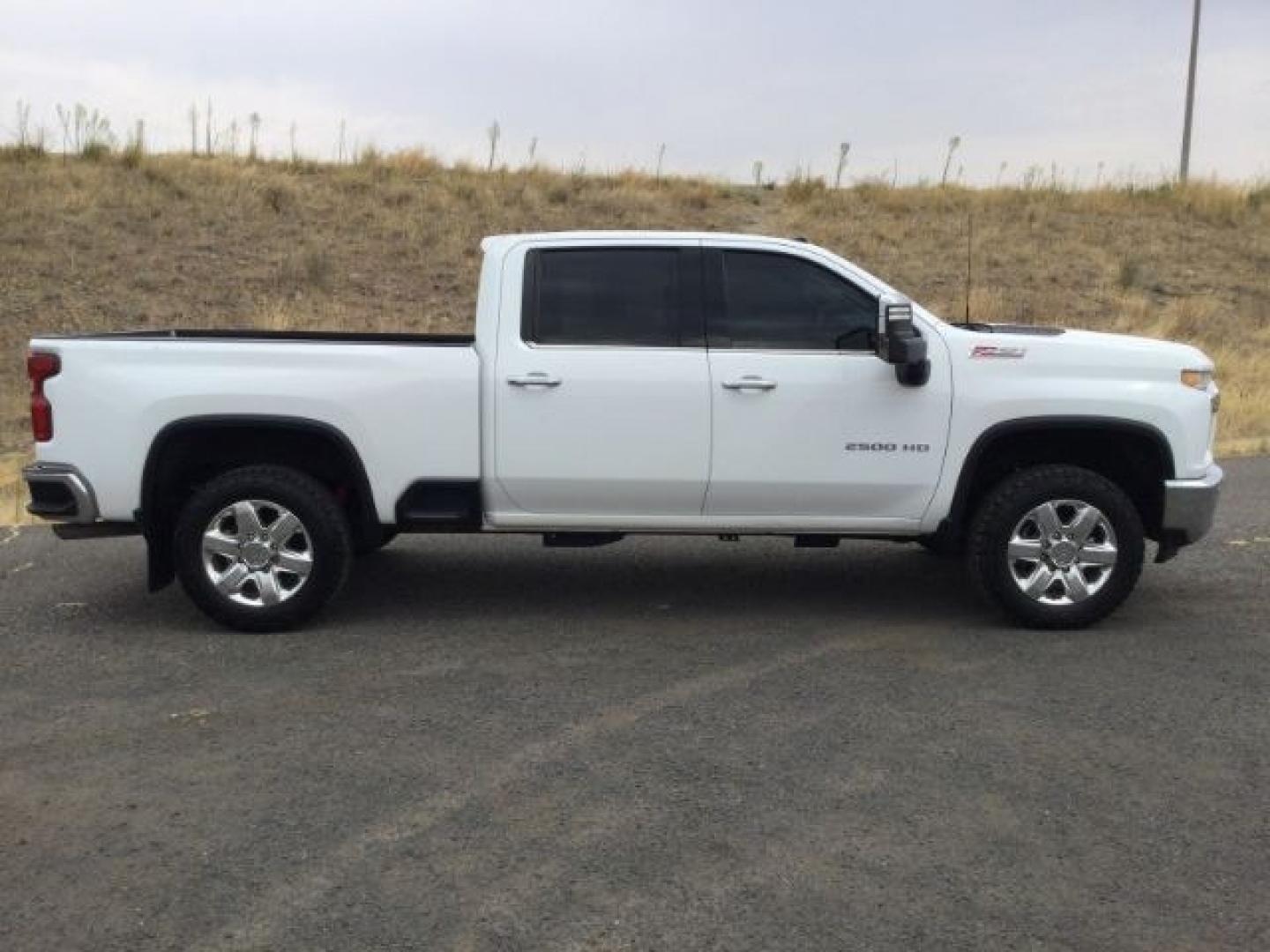 2021 Summit White /Jet Black Chevrolet Silverado 2500HD LTZ (1GC1YPE78MF) , located at 1801 Main Street, Lewiston, 83501, (208) 743-9371, 46.417065, -117.004799- Photo#19