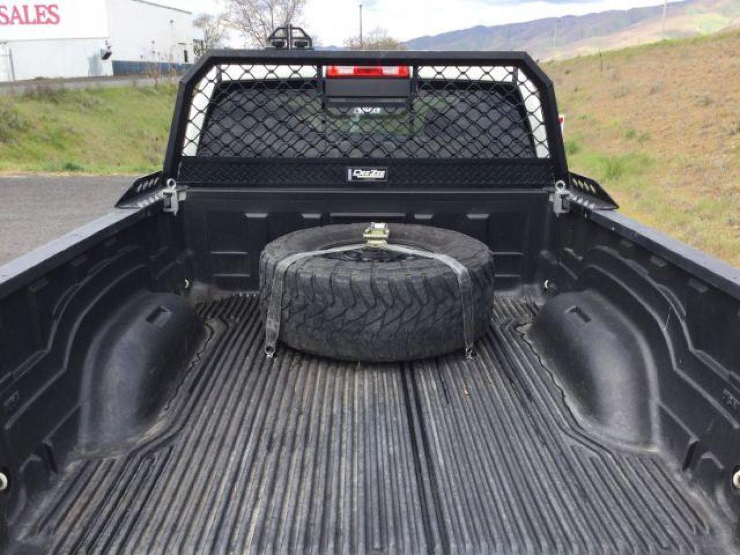 2016 Pearl White /Black Ram 2500 Laramie (3C6UR5FL3GG) with an Cummins 6.7L I-6 diesel direct injection engine, 6-Speed Automatic transmission, located at 1801 Main Street, Lewiston, 83501, (208) 743-9371, 46.417065, -117.004799 - Photo#7