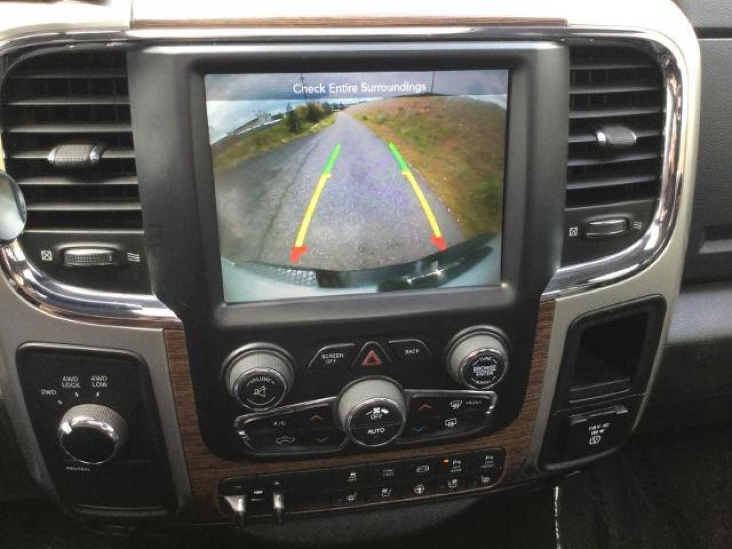 2016 Pearl White /Black Ram 2500 Laramie (3C6UR5FL3GG) with an Cummins 6.7L I-6 diesel direct injection engine, 6-Speed Automatic transmission, located at 1801 Main Street, Lewiston, 83501, (208) 743-9371, 46.417065, -117.004799 - Photo#23