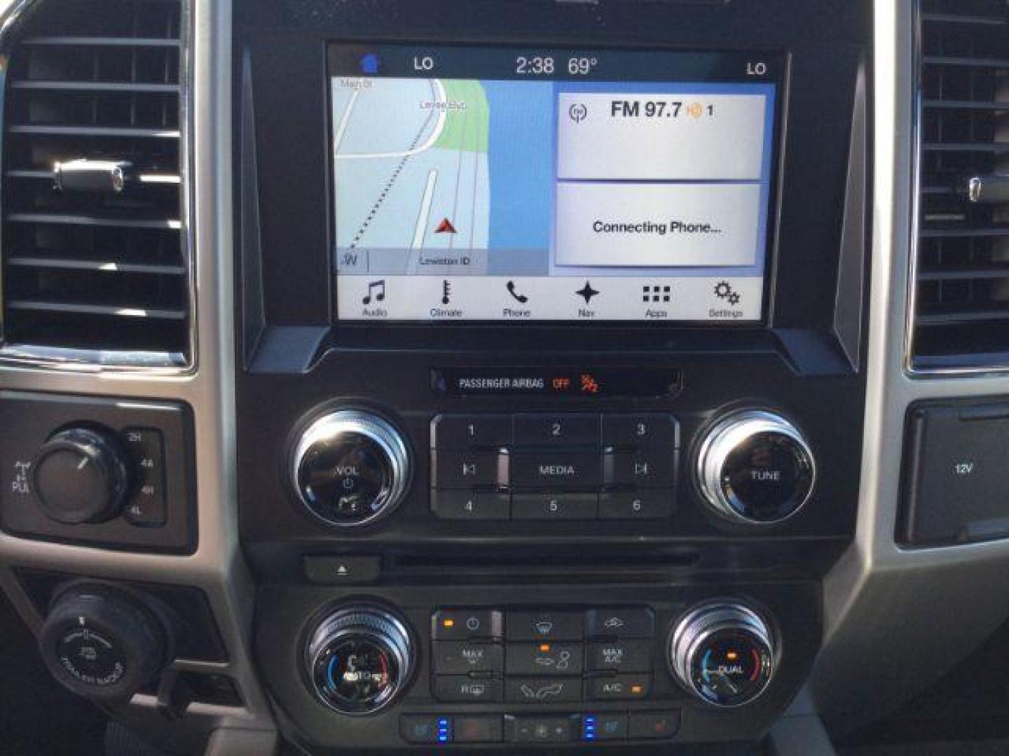 2017 Shadow Black /Black Ford F-150 LARIAT (1FTEW1EG4HK) with an EcoBoost 3.5L V-6 gasoline direct injection engine, 10-speed automatic transmission, located at 1801 Main Street, Lewiston, 83501, (208) 743-9371, 46.417065, -117.004799 - Photo#15