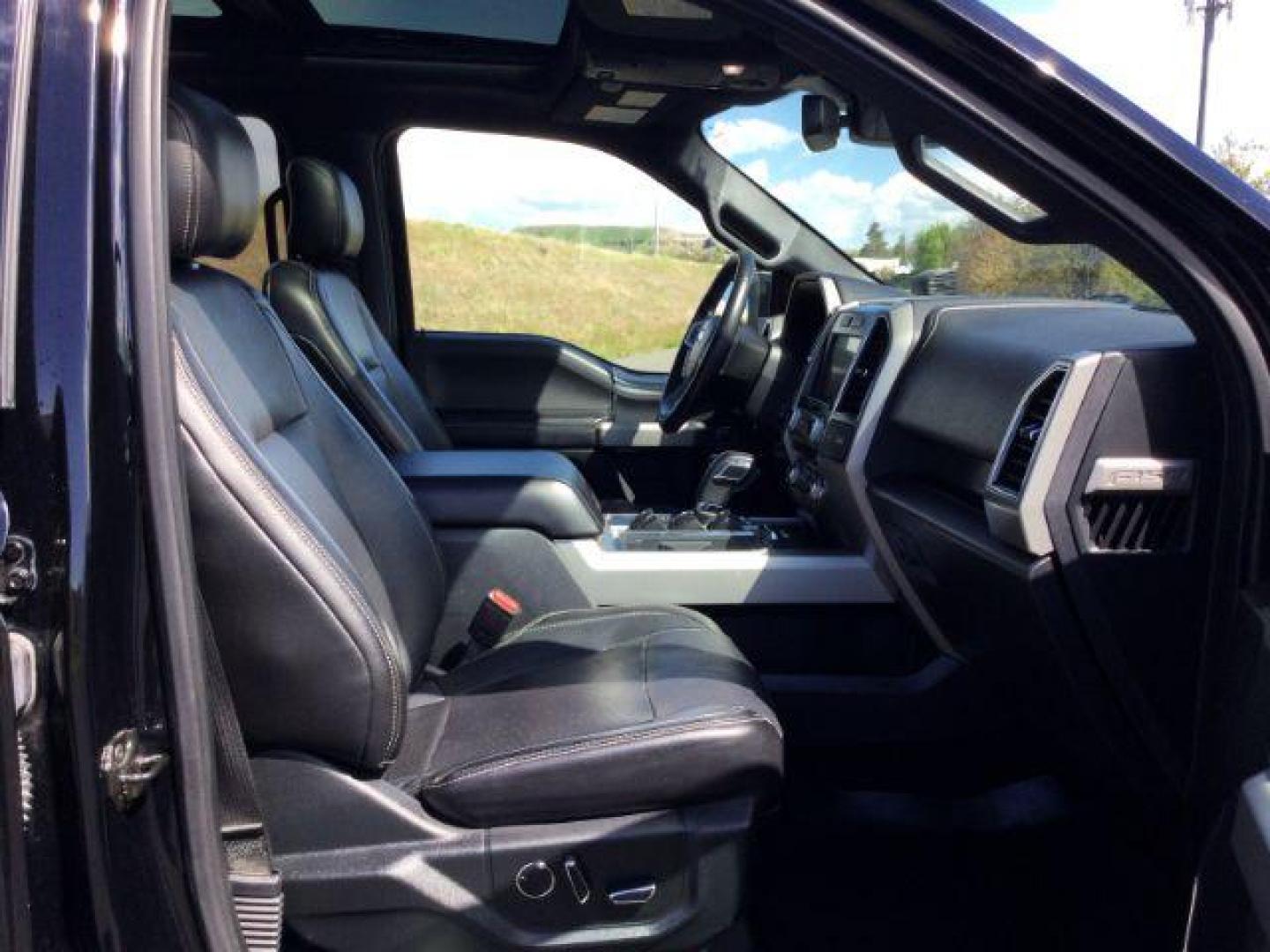 2017 Shadow Black /Black Ford F-150 LARIAT (1FTEW1EG4HK) with an EcoBoost 3.5L V-6 gasoline direct injection engine, 10-speed automatic transmission, located at 1801 Main Street, Lewiston, 83501, (208) 743-9371, 46.417065, -117.004799 - Photo#23