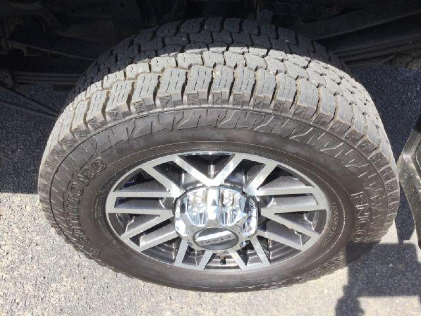 2019 Agate Black /Medium Earth Gray Ford F-350 XLT Crew Cab 4WD (1FT8W3BT1KE) with an Powerstroke 6.7L V-8 diesel direct injection engine, 6-SPEED AUTOMATIC transmission, located at 1801 Main Street, Lewiston, 83501, (208) 743-9371, 46.417065, -117.004799 - Photo#12