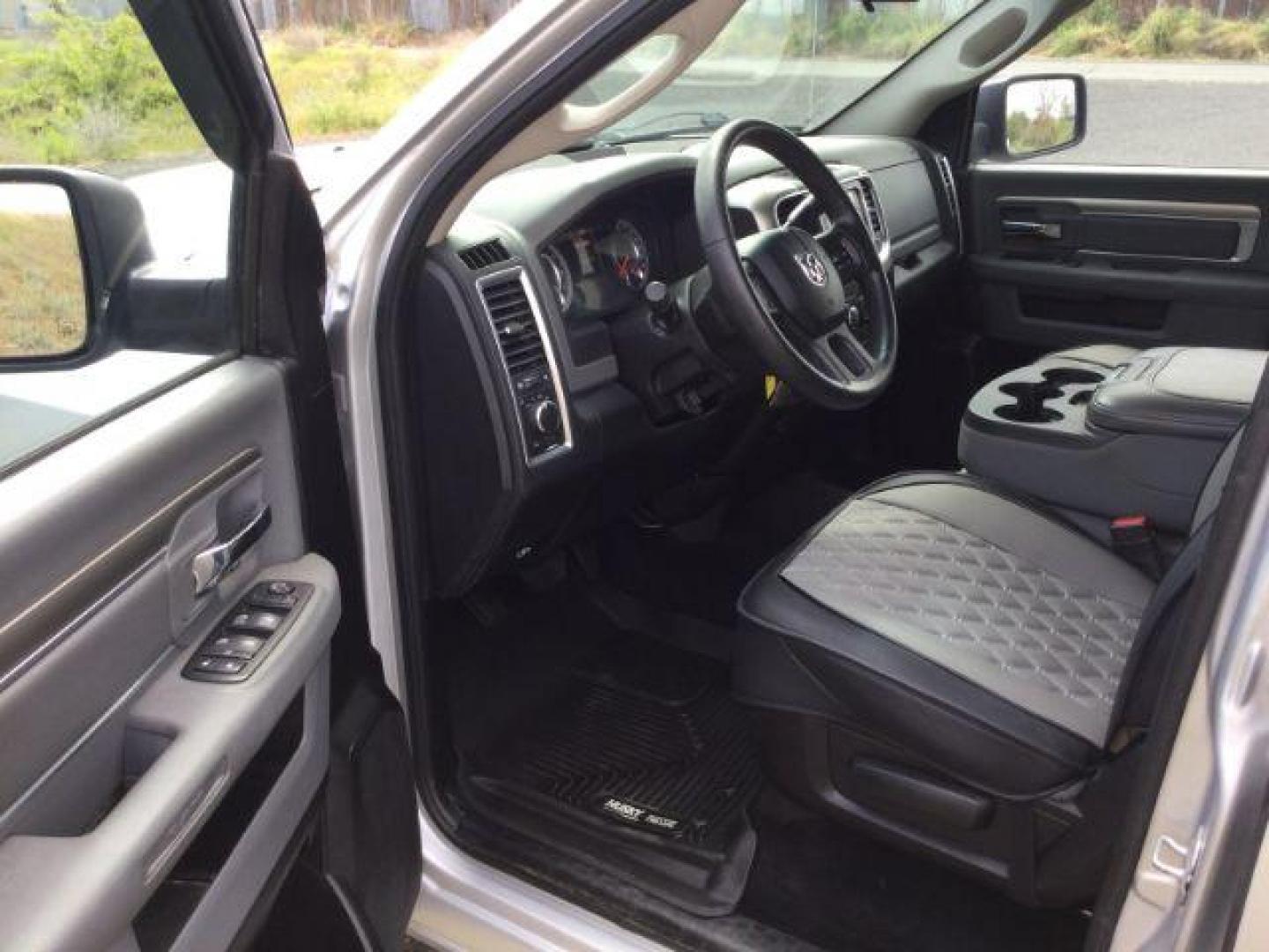 2013 Bright Silver Metallic Clearcoat /Diesel Gray/Black Ram 1500 SLT (1C6RR7LT0DS) with an HEMI 5.7L V-8 variable valve control engine, 6-Speed Automatic transmission, located at 1801 Main Street, Lewiston, 83501, (208) 743-9371, 46.417065, -117.004799 - Photo#3