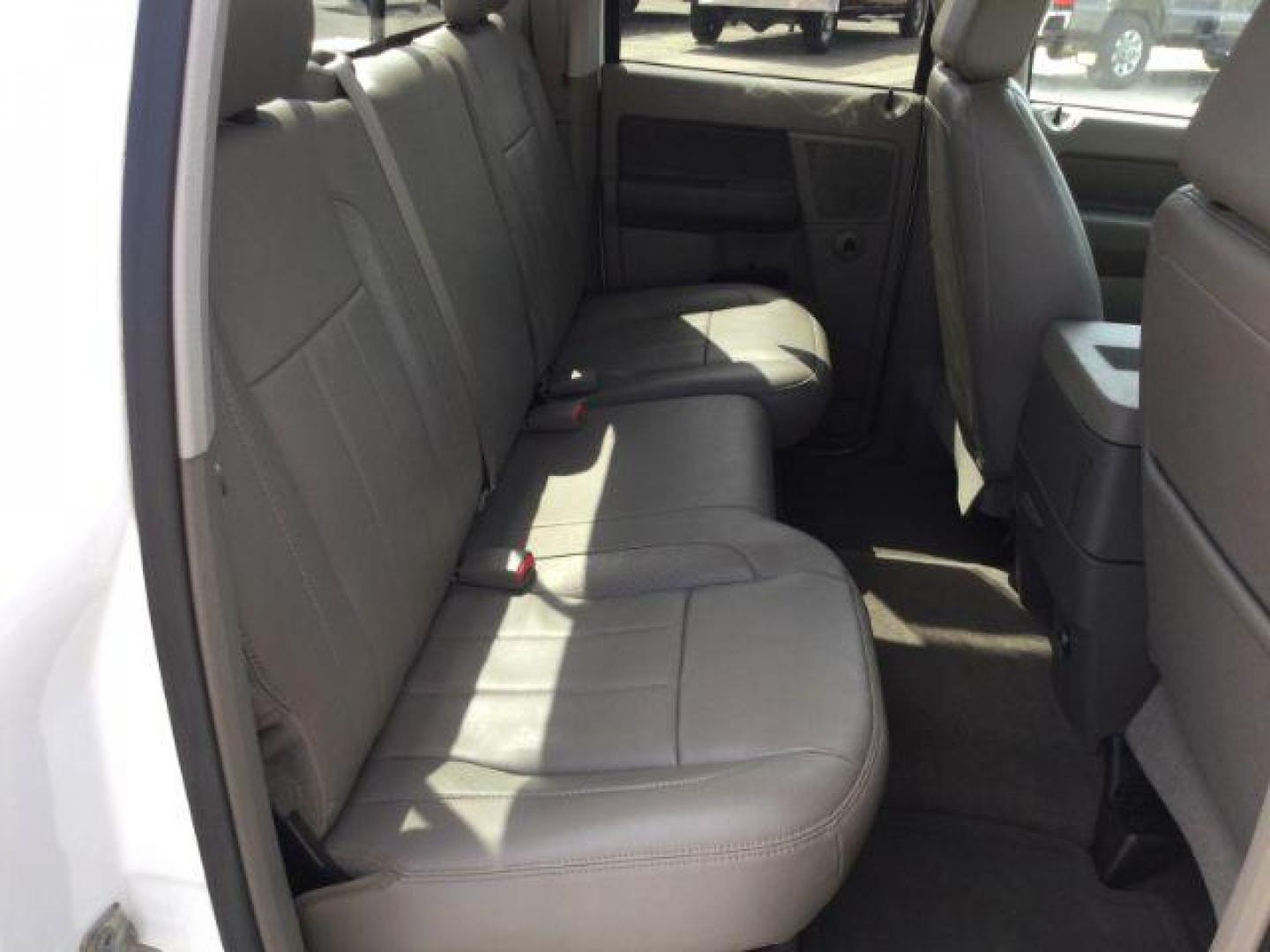 2008 Bright White Clearcoat /Khaki Dodge Ram 3500 Laramie (3D7ML48A98G) with an Cummins 6.7L I-6 diesel direct injection engine, 6-Speed Automatic transmission, located at 1801 Main Street, Lewiston, 83501, (208) 743-9371, 46.417065, -117.004799 - Photo#9