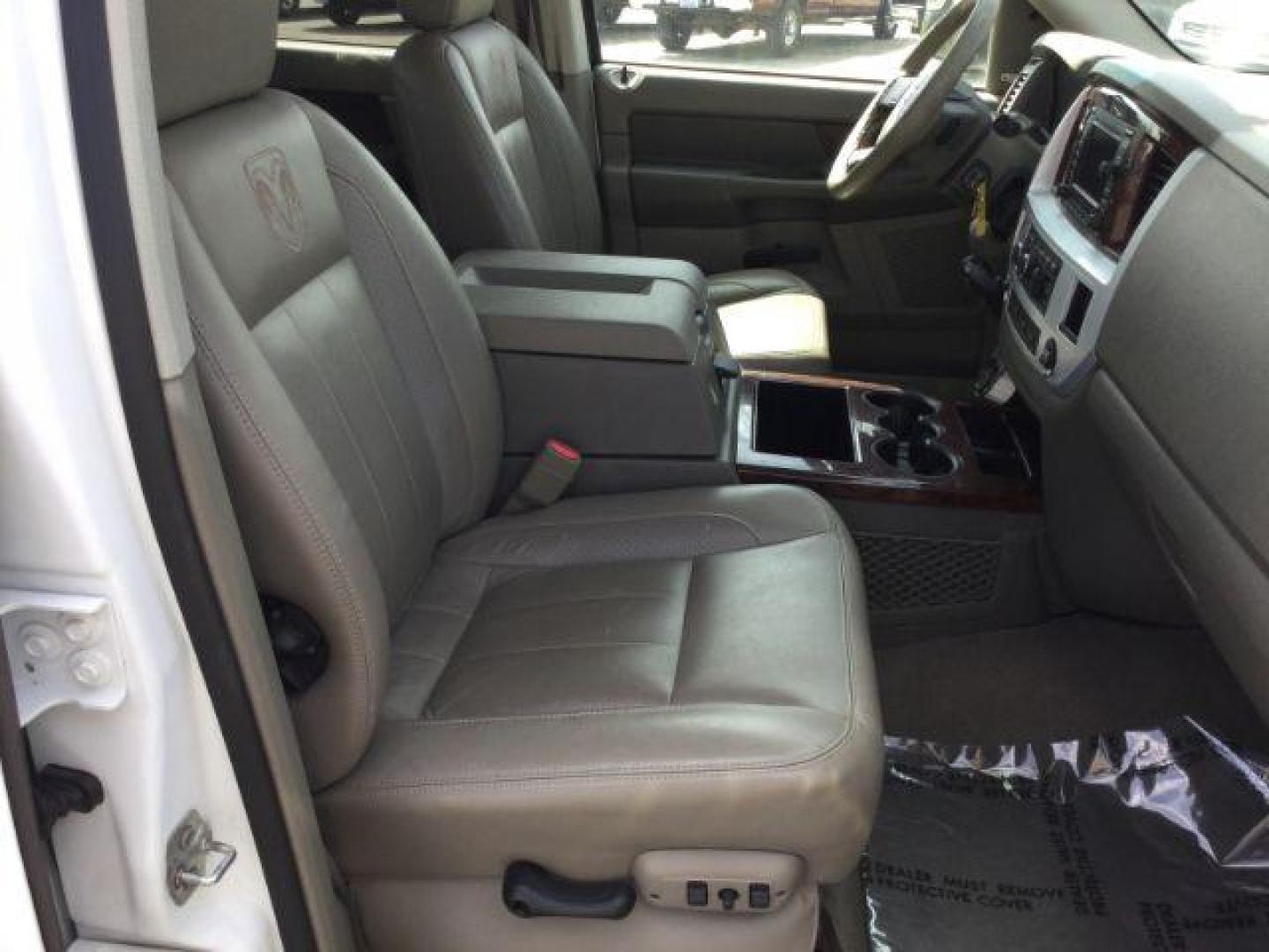 2008 Bright White Clearcoat /Khaki Dodge Ram 3500 Laramie (3D7ML48A98G) with an Cummins 6.7L I-6 diesel direct injection engine, 6-Speed Automatic transmission, located at 1801 Main Street, Lewiston, 83501, (208) 743-9371, 46.417065, -117.004799 - Photo#11