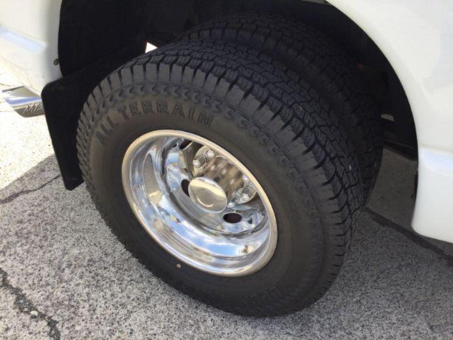 2008 Bright White Clearcoat /Khaki Dodge Ram 3500 Laramie (3D7ML48A98G) with an Cummins 6.7L I-6 diesel direct injection engine, 6-Speed Automatic transmission, located at 1801 Main Street, Lewiston, 83501, (208) 743-9371, 46.417065, -117.004799 - Photo#13