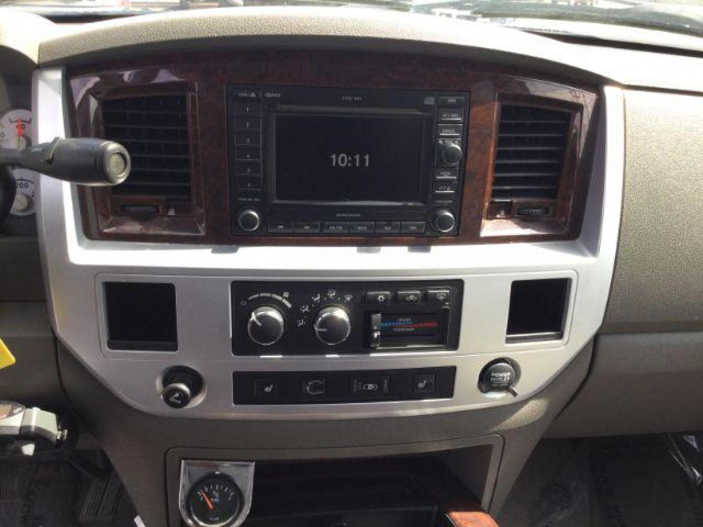 2008 Bright White Clearcoat /Khaki Dodge Ram 3500 Laramie (3D7ML48A98G) with an Cummins 6.7L I-6 diesel direct injection engine, 6-Speed Automatic transmission, located at 1801 Main Street, Lewiston, 83501, (208) 743-9371, 46.417065, -117.004799 - Photo#16