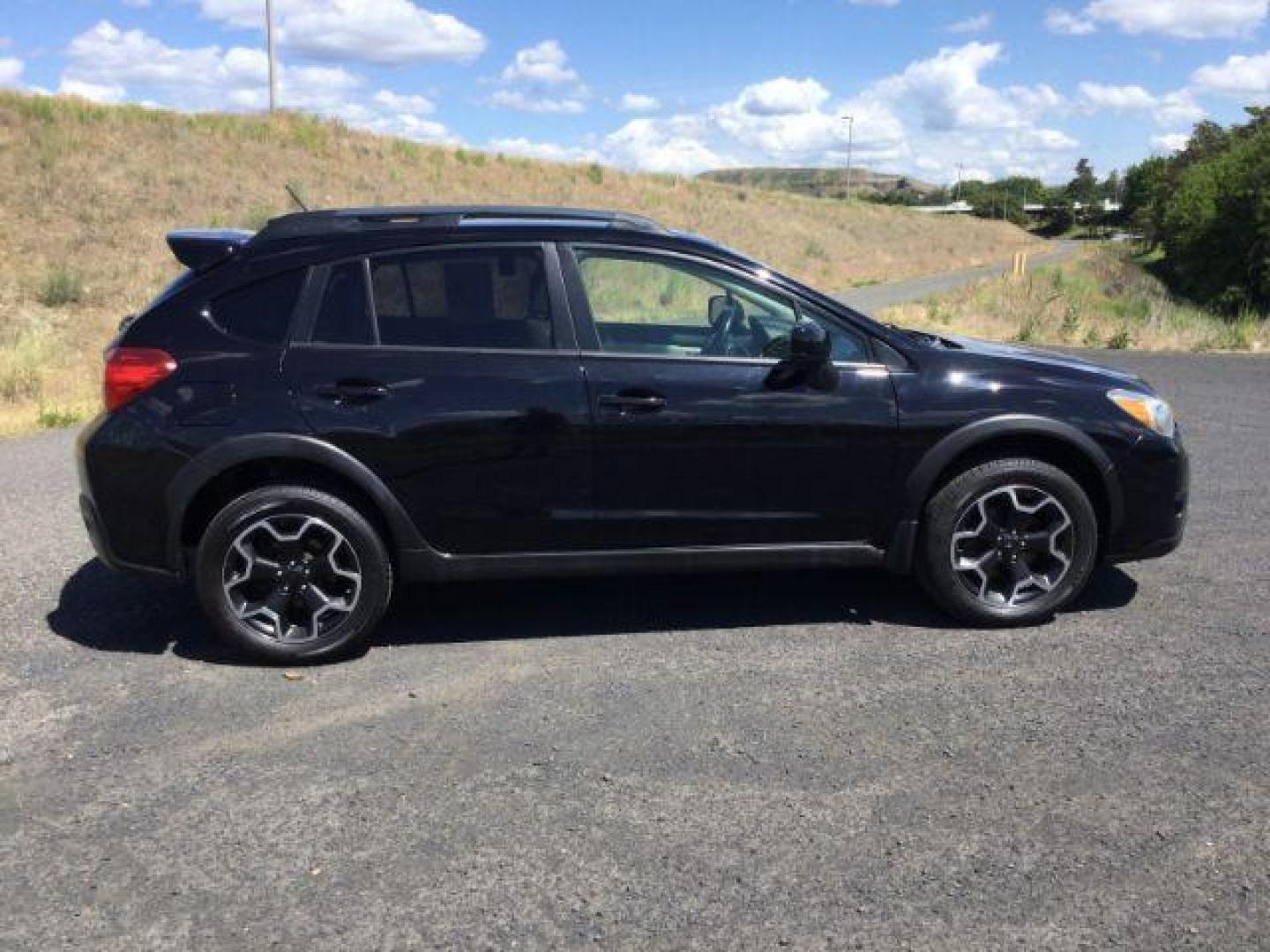 2013 Crystal Black Silica /Black Leather Interior Subaru XV Crosstrek 2.0 Limited (JF2GPAKC7D2) with an 2.0L L4 DOHC 16V engine, Continuously Variable Transmission transmission, located at 1801 Main Street, Lewiston, 83501, (208) 743-9371, 46.417065, -117.004799- Photo#15