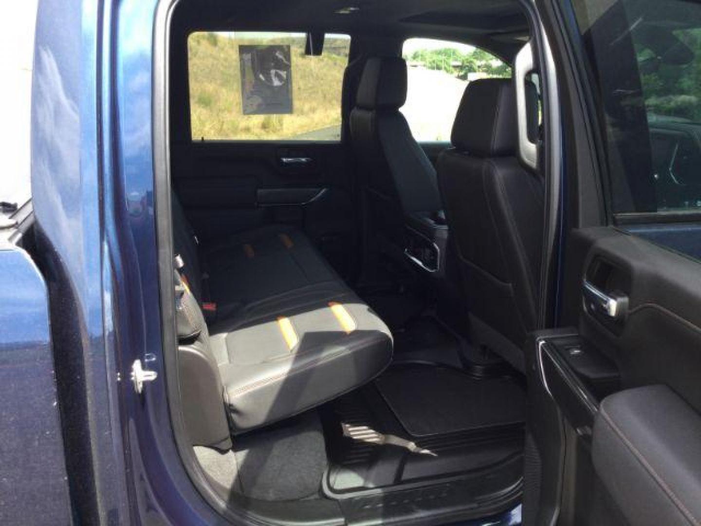 2022 Pacific Blue Metallic /Jet Black w/Kalahari Accents GMC Sierra 2500HD AT4 (1GT49PEY2NF) with an 6.6L V-8 gasoline direct injection engine, 10-speed automatic transmission, located at 1801 Main Street, Lewiston, 83501, (208) 743-9371, 46.417065, -117.004799 - Photo#20