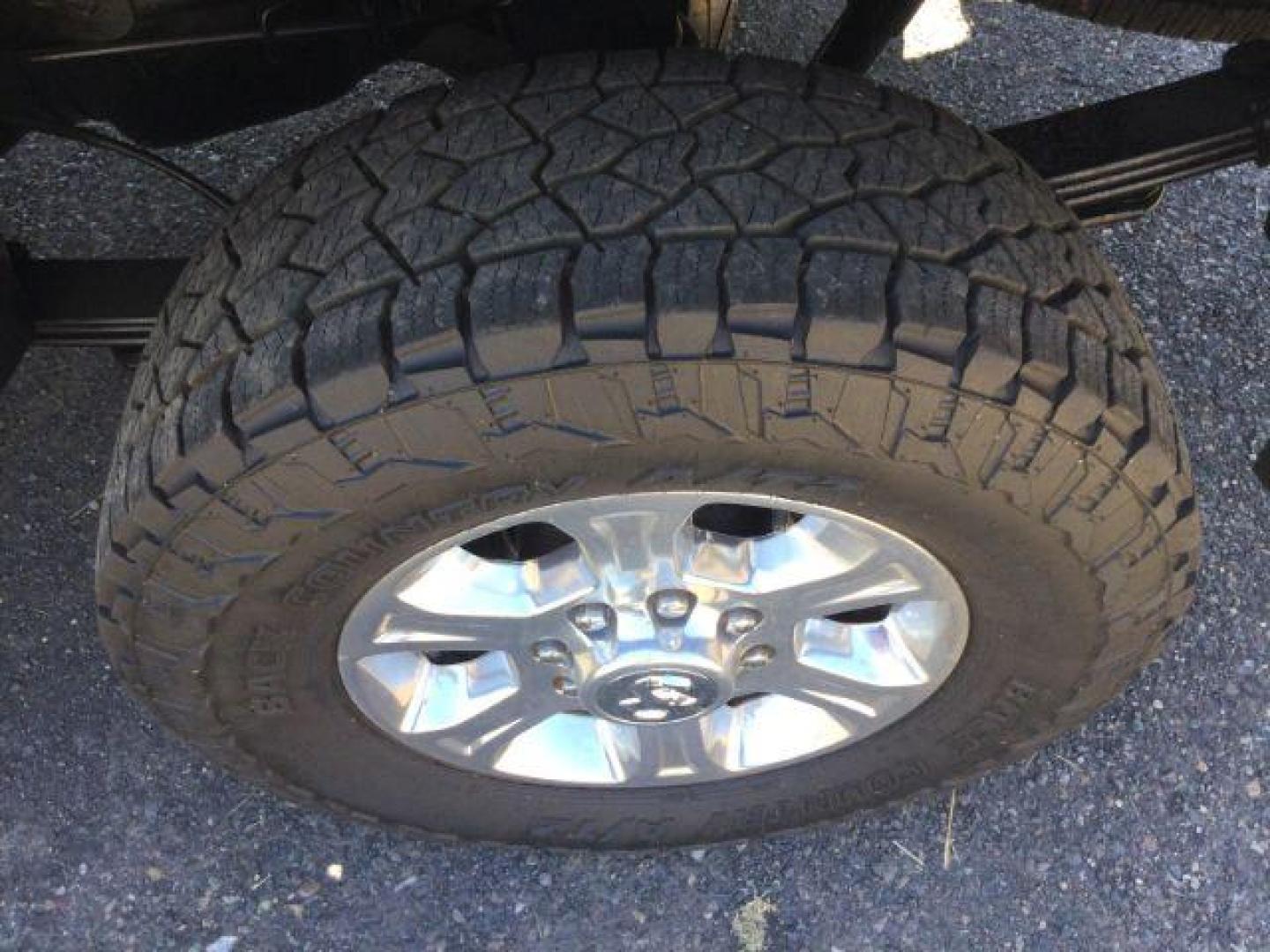 2019 Granite Crystal Metallic Clearcoat /Diesel Gray/Black Ram 3500 Big Horn Crew Cab 4x4 8' Box (3C63R3HL1KG) with an Cummins 6.7L I-6 diesel direct injection engine, 6-Speed Automatic transmission, located at 1801 Main Street, Lewiston, 83501, (208) 743-9371, 46.417065, -117.004799- Photo#16