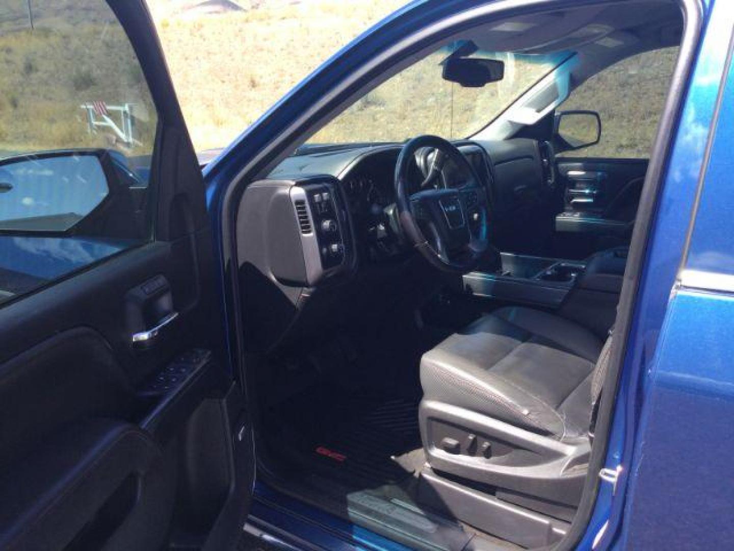 2015 Stone Blue Metallic /Jet Black GMC Sierra 1500 SLT (1GTV2VEC0FZ) with an EcoTec3 6.2L V-8 gasoline direct injection engine, 6-Speed Automatic transmission, located at 1801 Main Street, Lewiston, 83501, (208) 743-9371, 46.417065, -117.004799- Photo#3