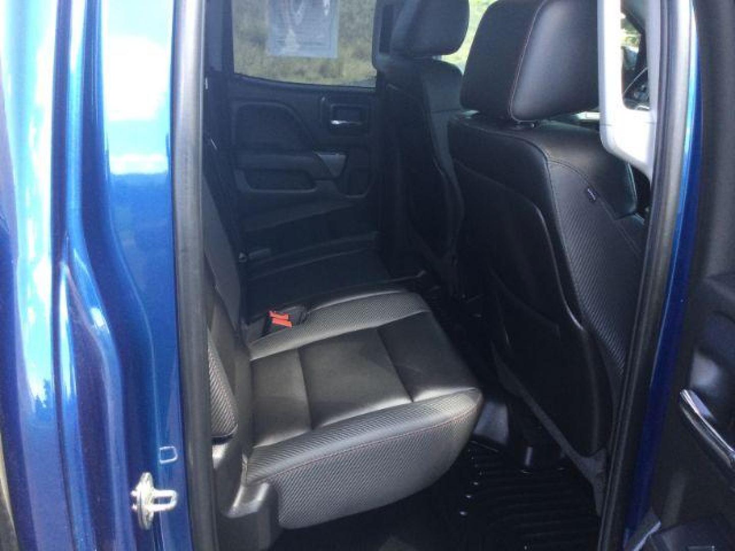 2015 Stone Blue Metallic /Jet Black GMC Sierra 1500 SLT (1GTV2VEC0FZ) with an EcoTec3 6.2L V-8 gasoline direct injection engine, 6-Speed Automatic transmission, located at 1801 Main Street, Lewiston, 83501, (208) 743-9371, 46.417065, -117.004799- Photo#22