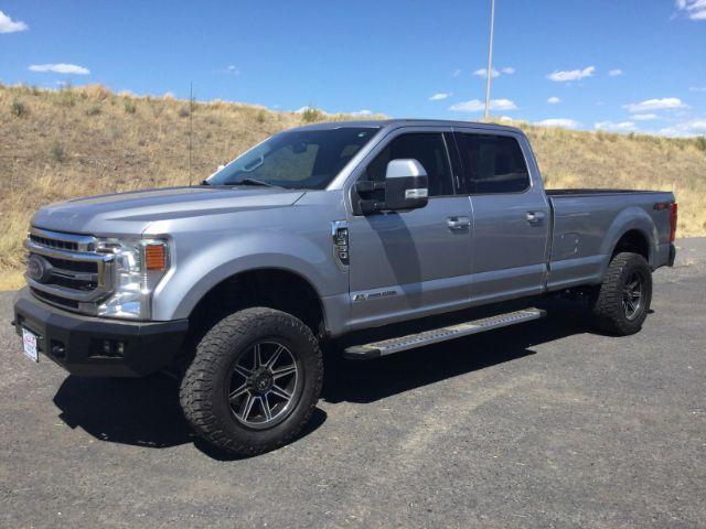 photo of 2020 Ford F-350 LARIAT