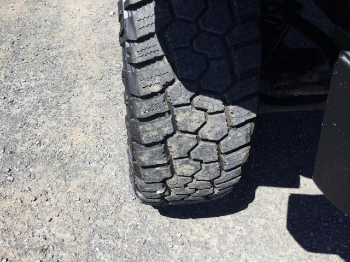 2011 Black with Black Hard Top /Black Cloth Interior Jeep Wrangler Sport 4WD (1J4AA2D14BL) with an 3.8L V6 OHV 12V engine, 4-Speed Automatic transmission, located at 1801 Main Street, Lewiston, 83501, (208) 743-9371, 46.417065, -117.004799- Photo#17