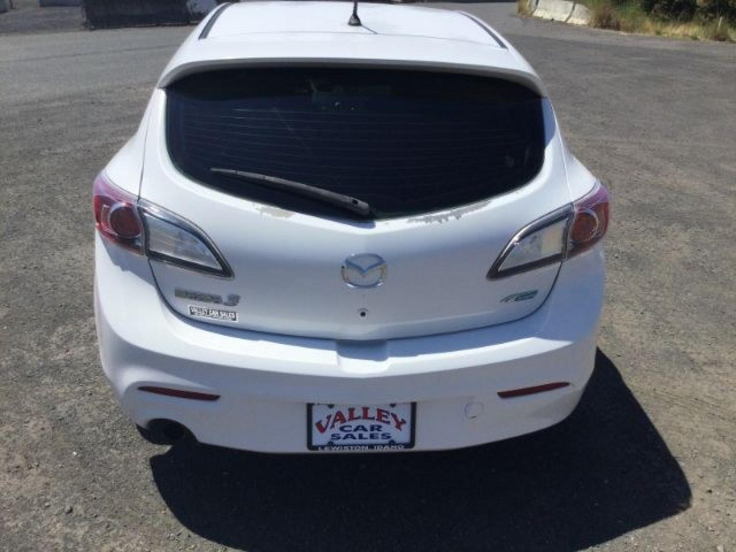 2012 Crystal White Pearl Mica /Black Mazda Mazda3 Hatchback i Touring (JM1BL1L72C1) with an SKYACTIV-G 2L I-4 gasoline direct injection engine, 6-Speed Automatic transmission, located at 1801 Main Street, Lewiston, 83501, (208) 743-9371, 46.417065, -117.004799- Photo#15
