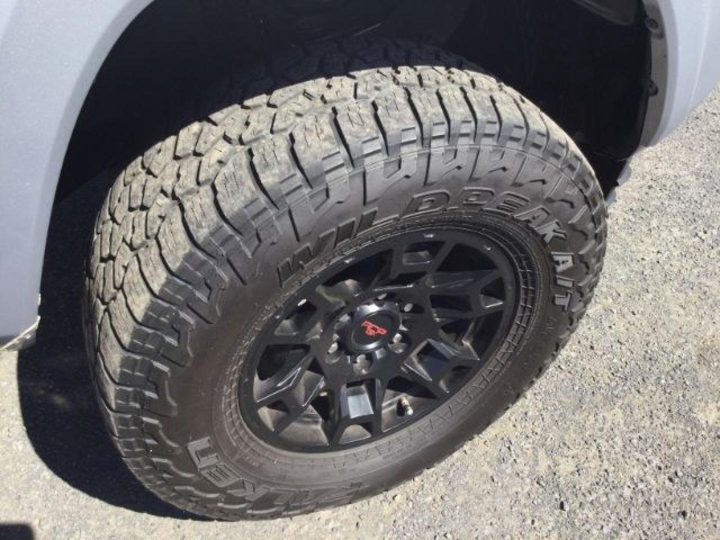2016 Silver Sky Metallic /Graphite w/Gun Metal Toyota Tacoma TRD Sport Crew Cab 5.5ft bed (3TMCZ5AN4GM) with an 3.5L V-6 port/direct injection engine, 6-Speed Automatic transmission, located at 1801 Main Street, Lewiston, 83501, (208) 743-9371, 46.417065, -117.004799- Photo#25
