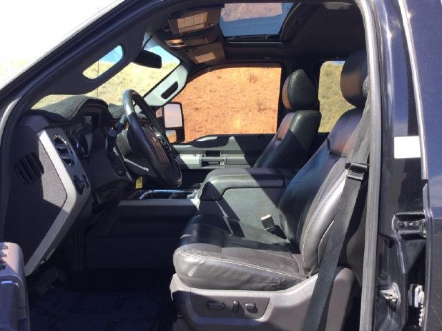 2014 Tuxedo Black Metallic /Black Ford F-350 LARIAT (1FT8W3BTXEE) with an Powerstroke 6.7L V-8 diesel direct injection engine, 6-Speed Automatic transmission, located at 1801 Main Street, Lewiston, 83501, (208) 743-9371, 46.417065, -117.004799- Photo#3