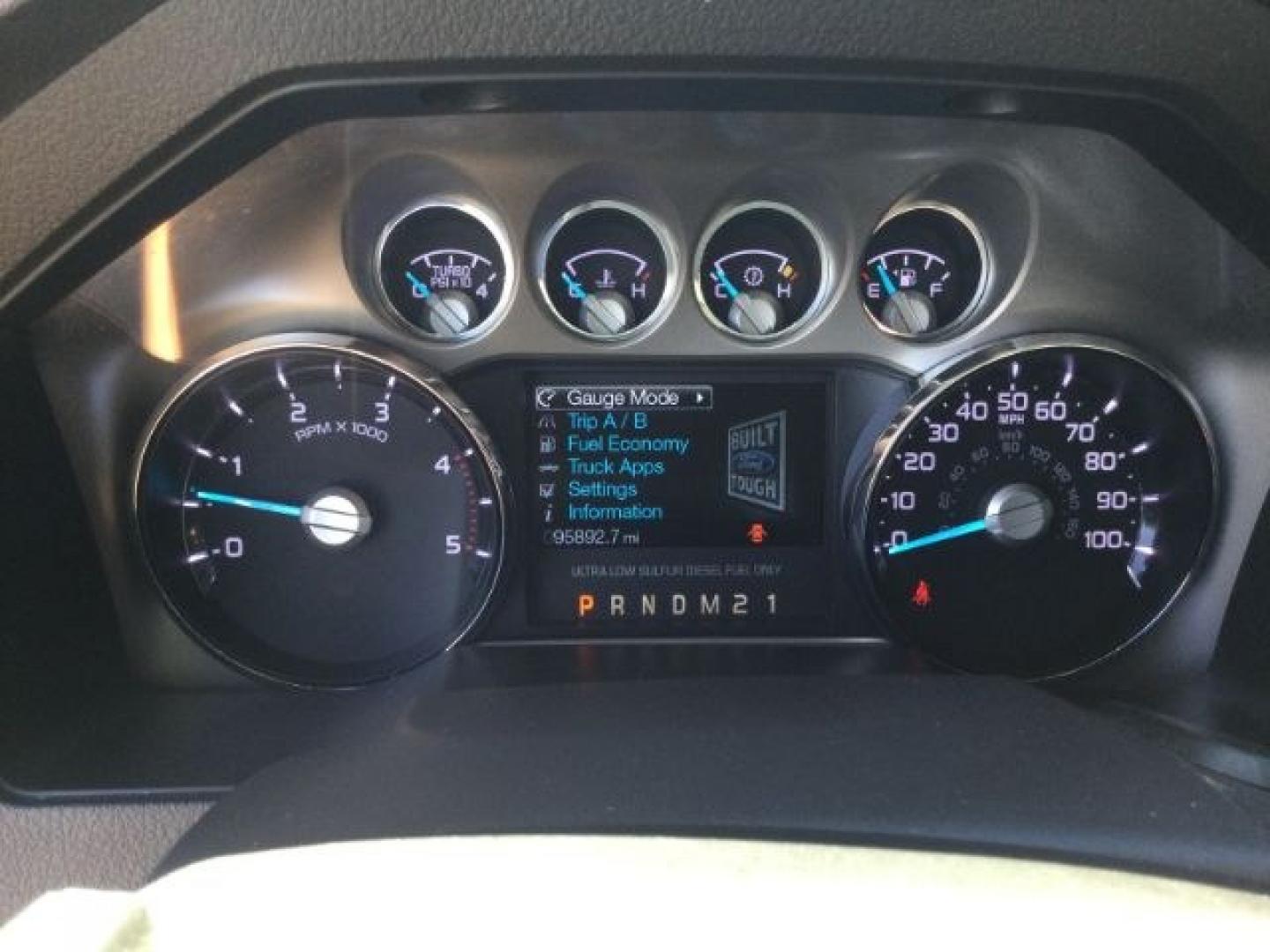 2014 Tuxedo Black Metallic /Black Ford F-350 LARIAT (1FT8W3BTXEE) with an Powerstroke 6.7L V-8 diesel direct injection engine, 6-Speed Automatic transmission, located at 1801 Main Street, Lewiston, 83501, (208) 743-9371, 46.417065, -117.004799- Photo#6
