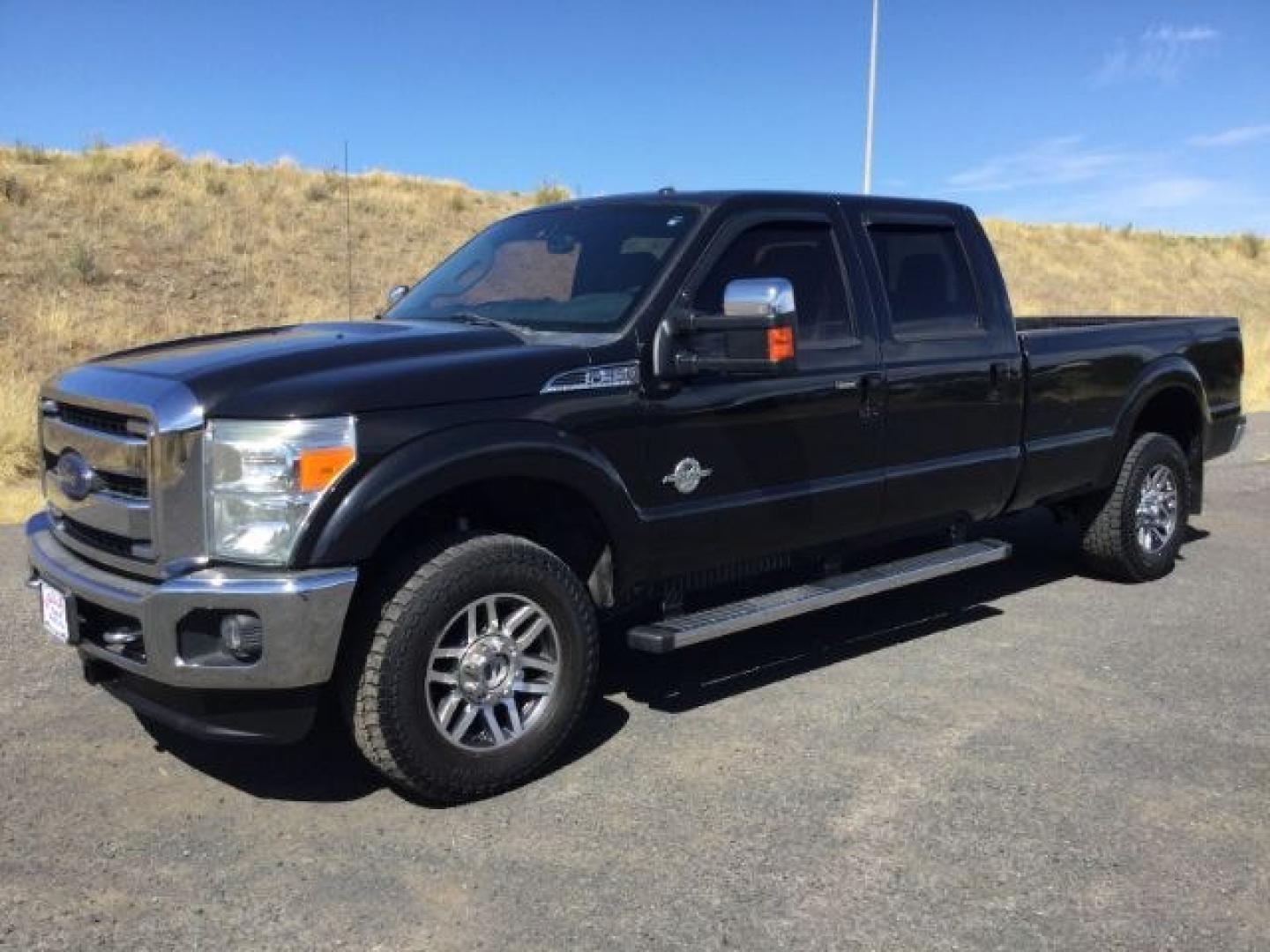 2014 Tuxedo Black Metallic /Black Ford F-350 LARIAT (1FT8W3BTXEE) with an Powerstroke 6.7L V-8 diesel direct injection engine, 6-Speed Automatic transmission, located at 1801 Main Street, Lewiston, 83501, (208) 743-9371, 46.417065, -117.004799- Photo#8