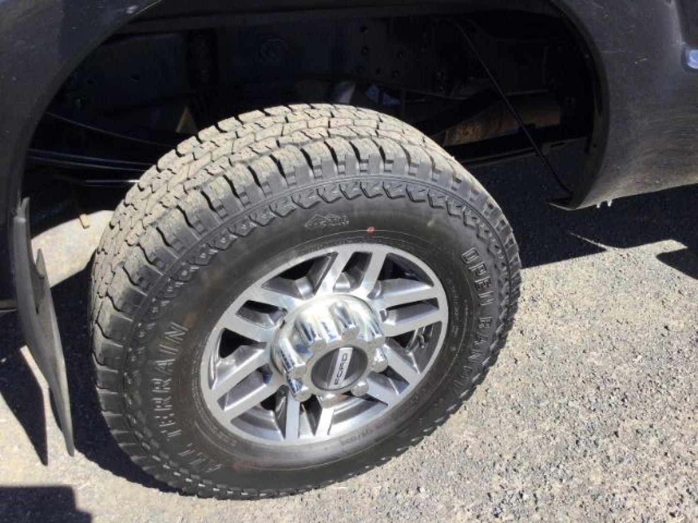 2014 Tuxedo Black Metallic /Black Ford F-350 LARIAT (1FT8W3BTXEE) with an Powerstroke 6.7L V-8 diesel direct injection engine, 6-Speed Automatic transmission, located at 1801 Main Street, Lewiston, 83501, (208) 743-9371, 46.417065, -117.004799- Photo#22