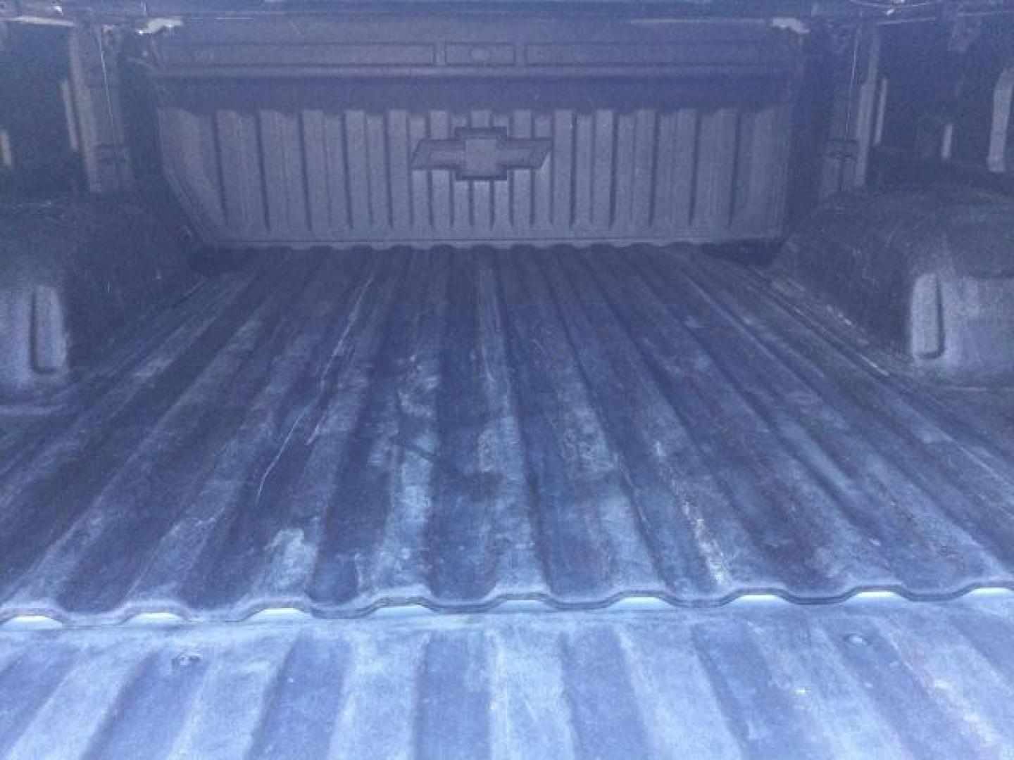 2020 Silver Ice Metallic /Jet Black Chevrolet Silverado 1500 LTZ (1GCUYGED0LZ) with an EcoTec3 5.3L V-8 gasoline direct injection engine, 8-Speed Automatic transmission, located at 1801 Main Street, Lewiston, 83501, (208) 743-9371, 46.417065, -117.004799- Photo#11