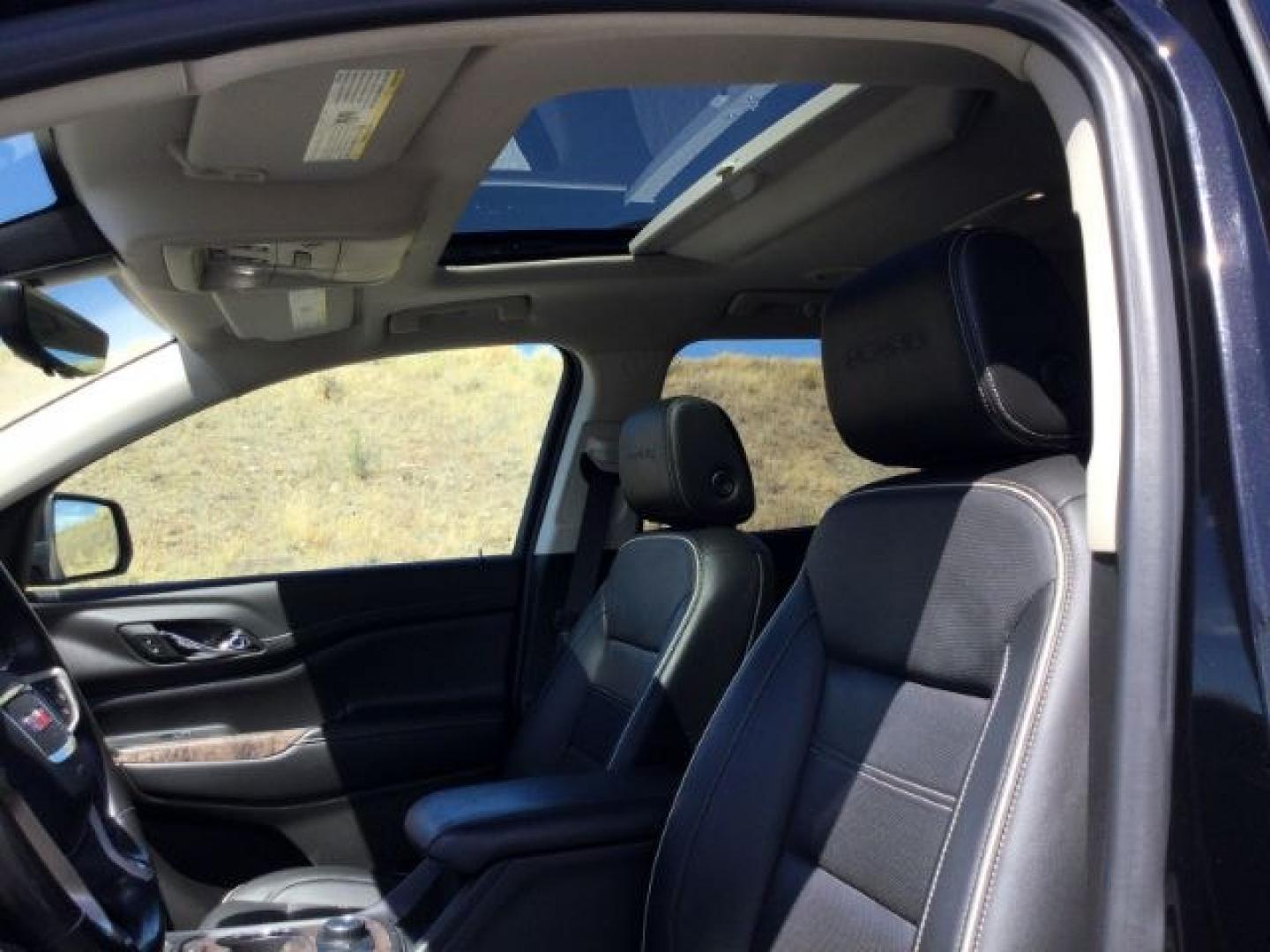 2021 Ebony Twilight Metallic /Jet Black GMC Acadia Denali (1GKKNXLSXMZ) with an 3.6L V-6 gasoline direct injection engine, 9 Speed Automatic transmission, located at 1801 Main Street, Lewiston, 83501, (208) 743-9371, 46.417065, -117.004799- Photo#4