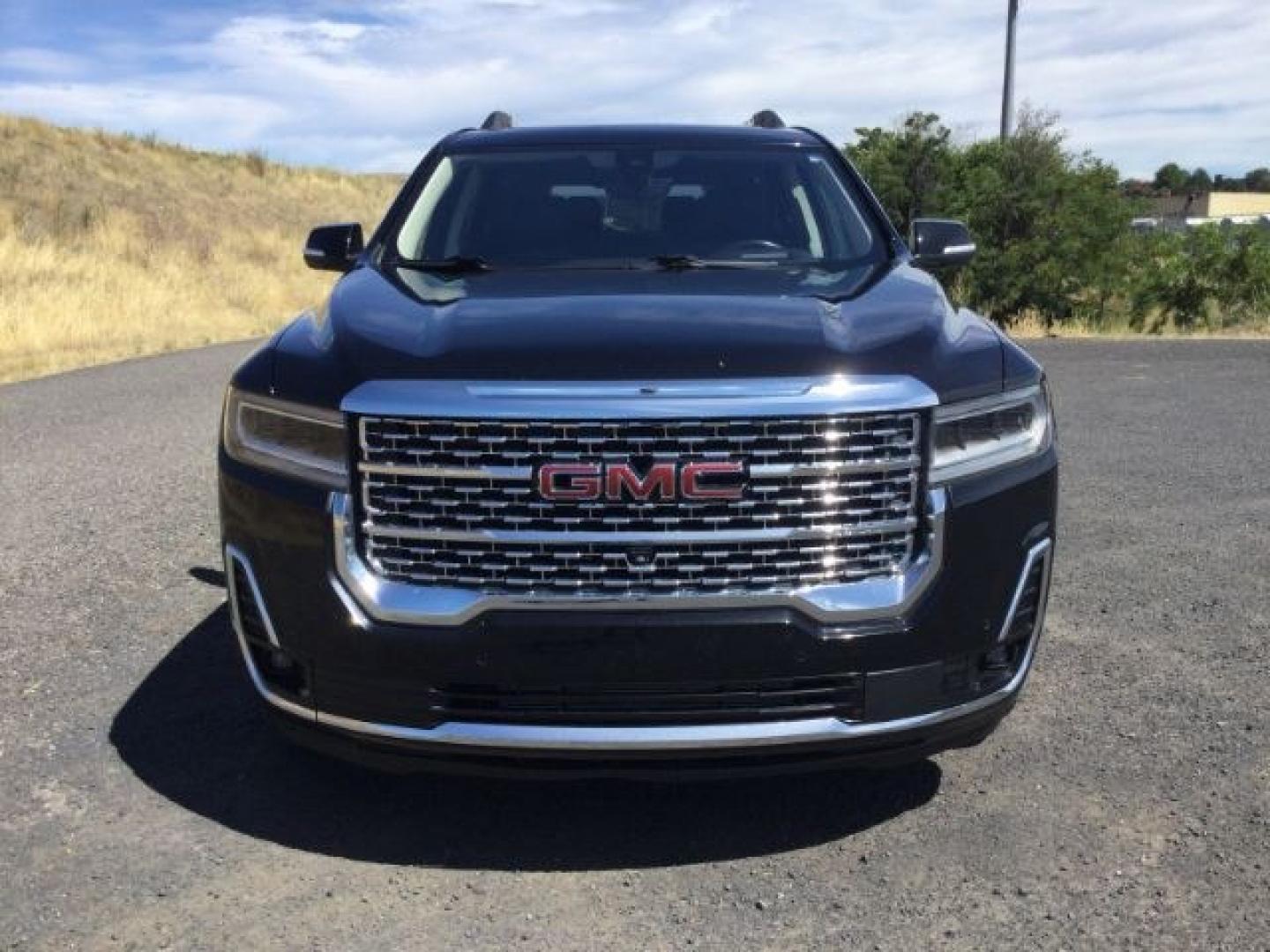 2021 Ebony Twilight Metallic /Jet Black GMC Acadia Denali (1GKKNXLSXMZ) with an 3.6L V-6 gasoline direct injection engine, 9 Speed Automatic transmission, located at 1801 Main Street, Lewiston, 83501, (208) 743-9371, 46.417065, -117.004799- Photo#6