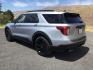2022 Iconic Silver Metallic /Ebony Ford Explorer ST AWD (1FM5K8GC2NG) with an 3.0L V6 DOHC 24V engine, 10-Speed Automatic transmission, located at 1801 Main Street, Lewiston, 83501, (208) 743-9371, 46.417065, -117.004799- Photo#9