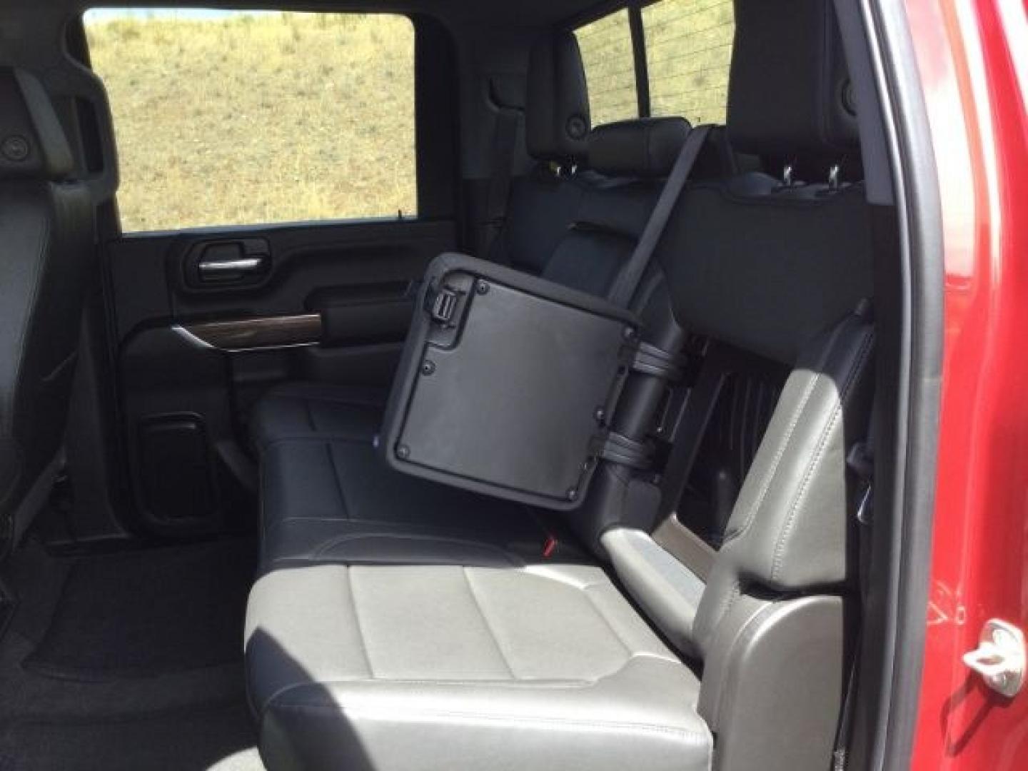 2020 Cajun Red Tintcoat Chevrolet Silverado 3500HD LT (1GC4YTEY2LF) , located at 1801 Main Street, Lewiston, 83501, (208) 743-9371, 46.417065, -117.004799- Photo#5