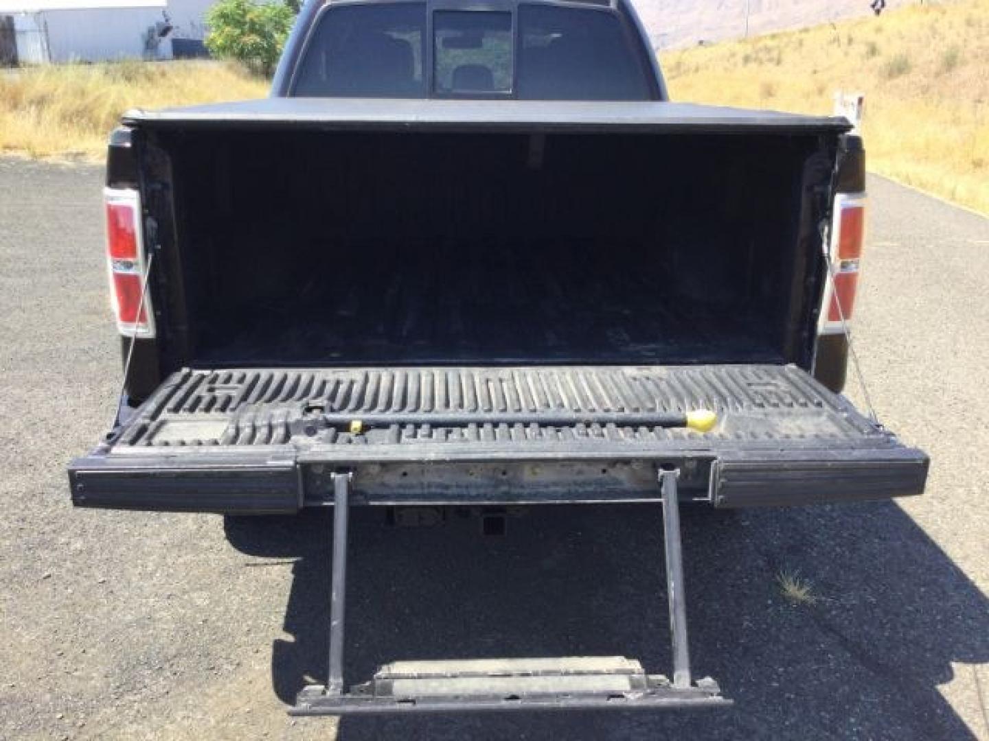 2014 Kodiak Brown Metallic /Black Ford F-150 Supercrew Platinum (1FTFW1ETXEF) with an EcoBoost 3.5L V-6 gasoline direct injection engine, 6-Speed Automatic transmission, located at 1801 Main Street, Lewiston, 83501, (208) 743-9371, 46.417065, -117.004799- Photo#10