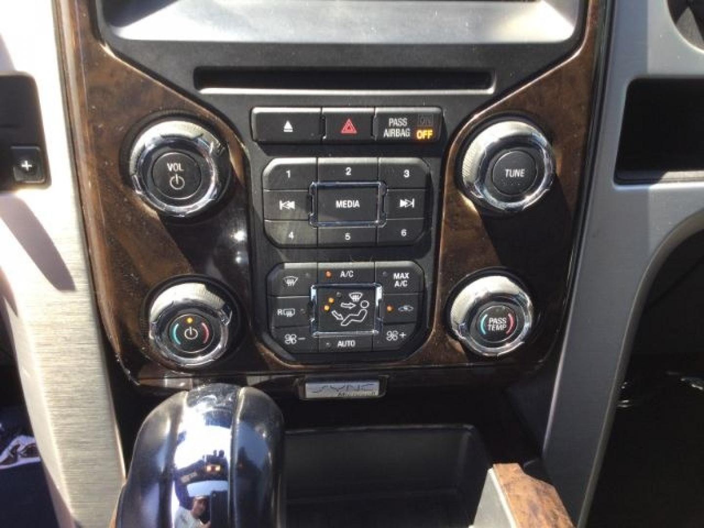 2014 Kodiak Brown Metallic /Black Ford F-150 Supercrew Platinum (1FTFW1ETXEF) with an EcoBoost 3.5L V-6 gasoline direct injection engine, 6-Speed Automatic transmission, located at 1801 Main Street, Lewiston, 83501, (208) 743-9371, 46.417065, -117.004799- Photo#16