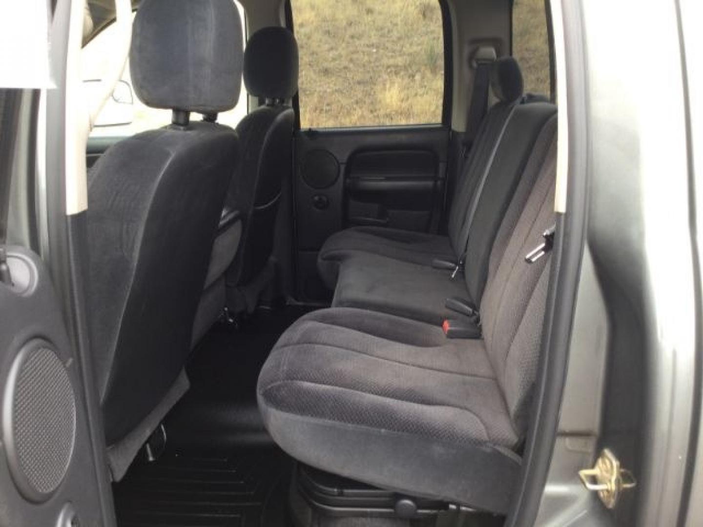 2005 Mineral Gray Metallic Clearcoat /Dark Slate Gray Dodge Ram 2500 SLT Quad Cab (3D7KS28C25G) with an Cummins 5.9L I-6 diesel direct injection engine, 4 speed automatic transmission, located at 1801 Main Street, Lewiston, 83501, (208) 743-9371, 46.417065, -117.004799- Photo#15