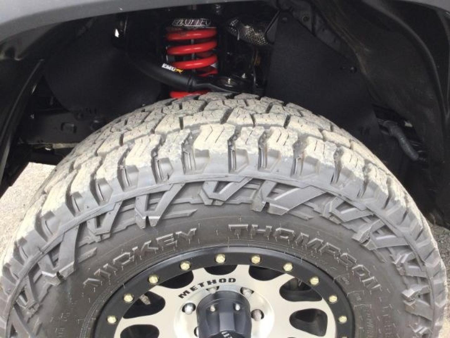 2018 Magnetic Gray Metallic Toyota Tacoma TRD Off Road (3TMCZ5AN5JM) with an 3.5L V-6 port/direct injection engine, located at 1801 Main Street, Lewiston, 83501, (208) 743-9371, 46.417065, -117.004799- Photo#6