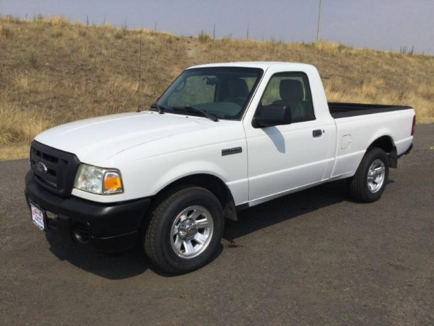 2011 Oxford White /Medium Dark Flint Ford Ranger XL Regular Cab (1FTKR1AD9BP) with an 2.3L I-4 DOHC engine, 5-Speed Manual Transmission transmission, located at 1801 Main Street, Lewiston, 83501, (208) 743-9371, 46.417065, -117.004799- Photo#1
