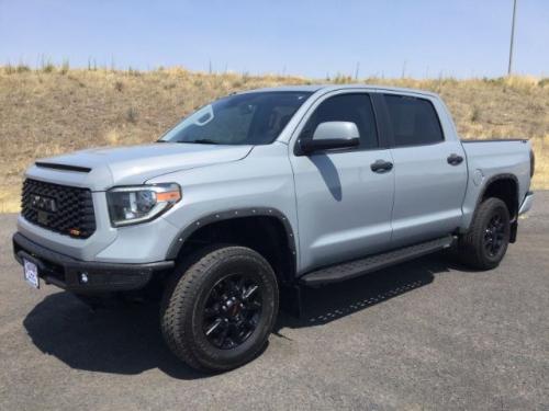 2018 Toyota Tundra SR5 PLUS 5.7L V8