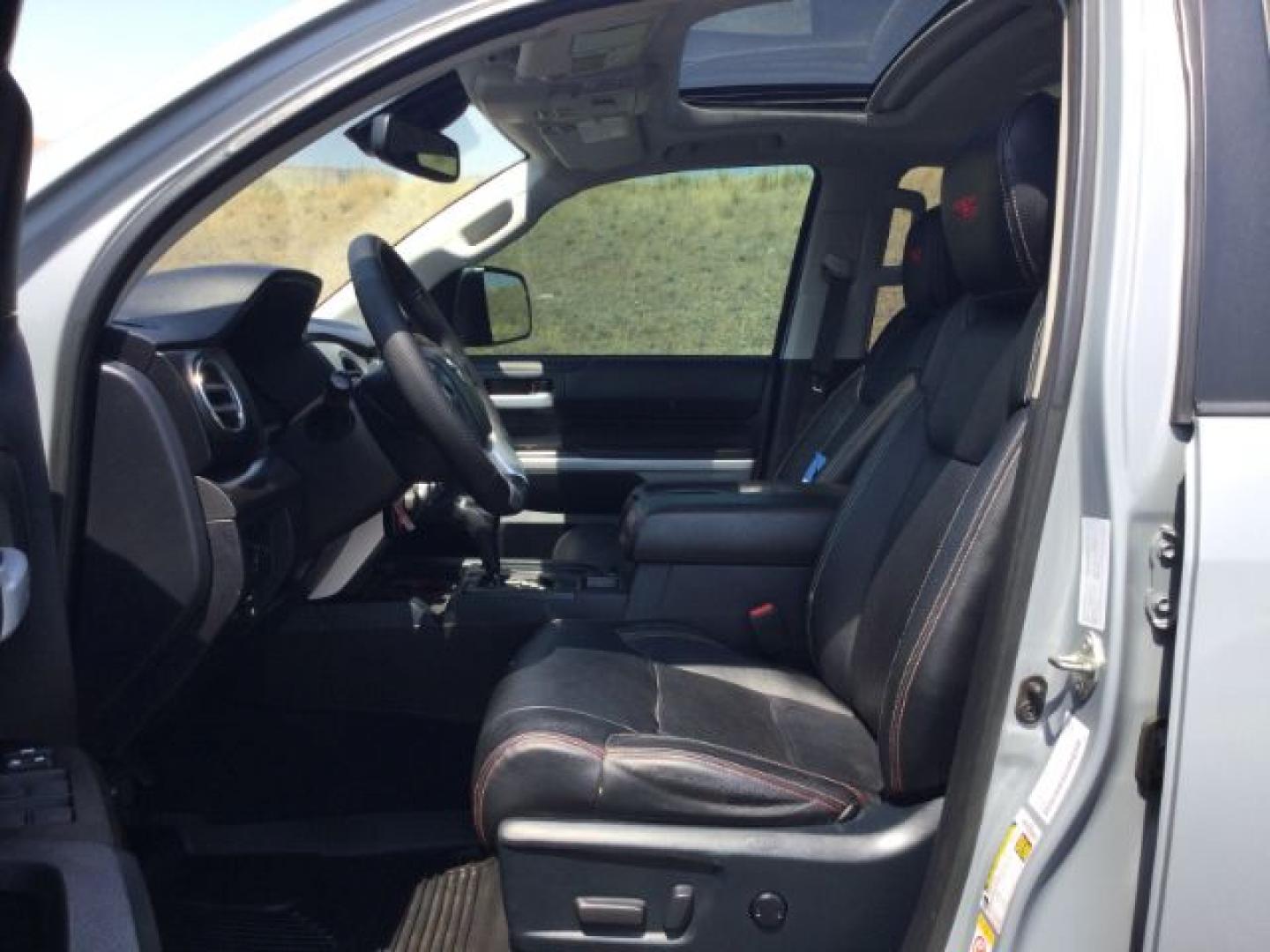 2018 CEMENT GRAY /Black/Gray Cloth Toyota Tundra SR5 PLUS 5.7L V8 (5TFDY5F11JX) with an I-FORCE 5.7L V-8 DOHC engine, 6-Speed Automatic transmission, located at 1801 Main Street, Lewiston, 83501, (208) 743-9371, 46.417065, -117.004799- Photo#4