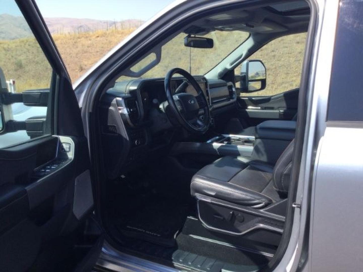 2023 Iconic Silver Metallic /Black Onyx Ford F-350 LARIAT (1FT8W3BM7PE) with an Powerstroke 6.7L V-8 diesel direct injection engine, 10 speed automatic transmission, located at 1801 Main Street, Lewiston, 83501, (208) 743-9371, 46.417065, -117.004799- Photo#3